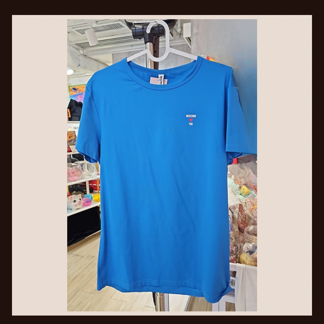 💙 時尚焦點！Moschino 經典心型 Logo 短袖 T-shirt 