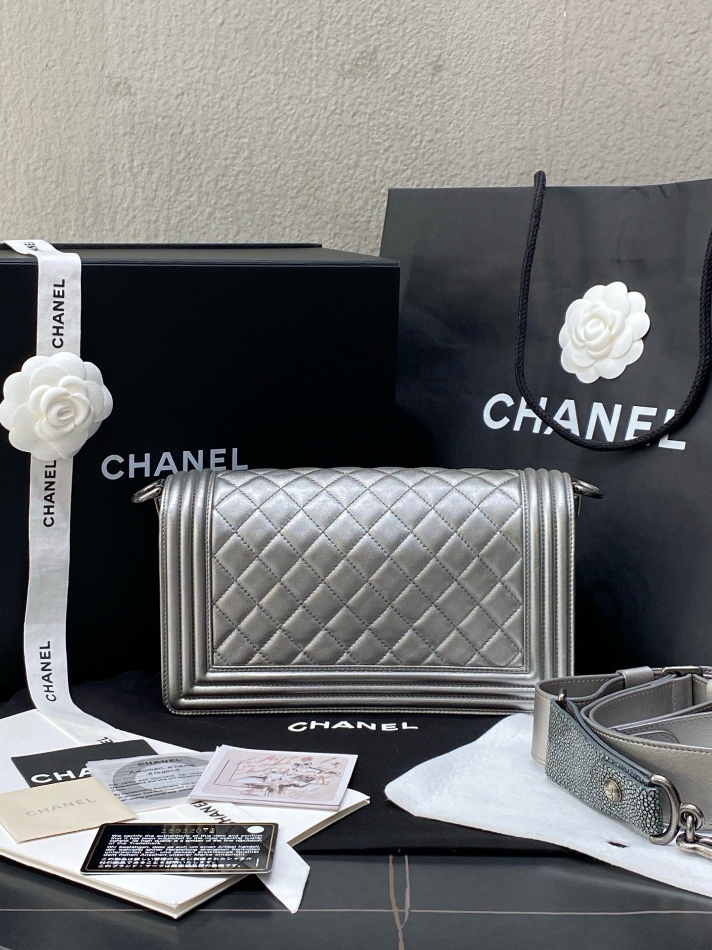 Pre-Owned CHANEL 25Boy / Product Code: 26042301