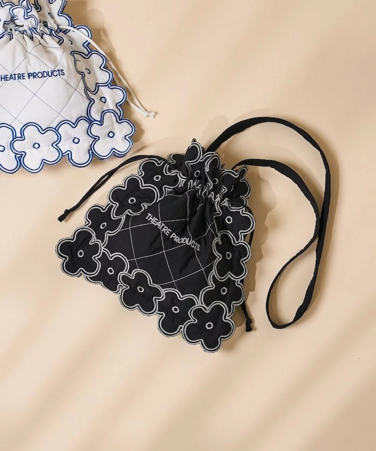 日本預訂📍日本限定THEATRE PRODUCTS花花邊圖案Tote Bag 不包郵 2026年4月上旬出貨