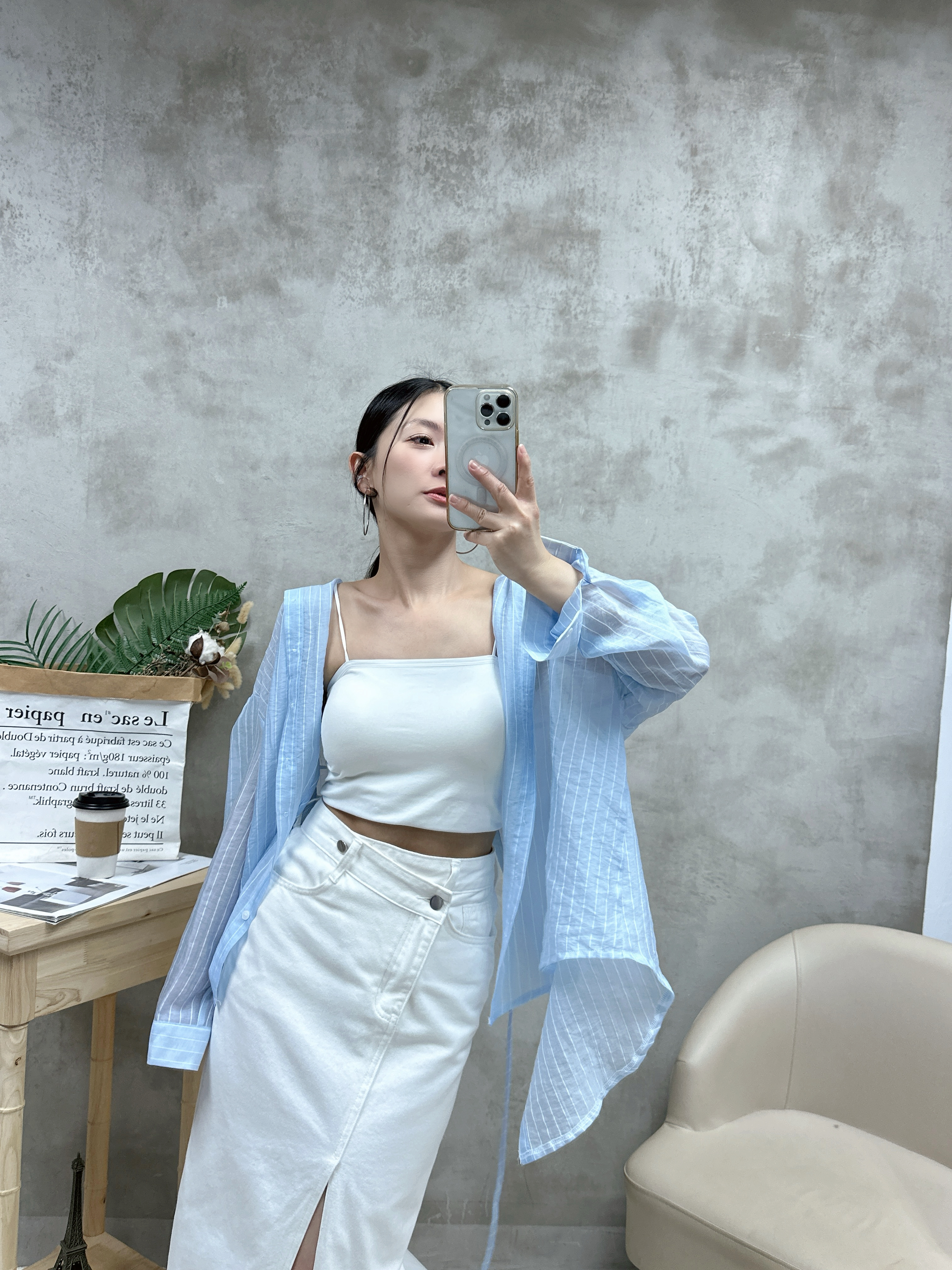 Q14 暗紋後綁帶薄恤衫