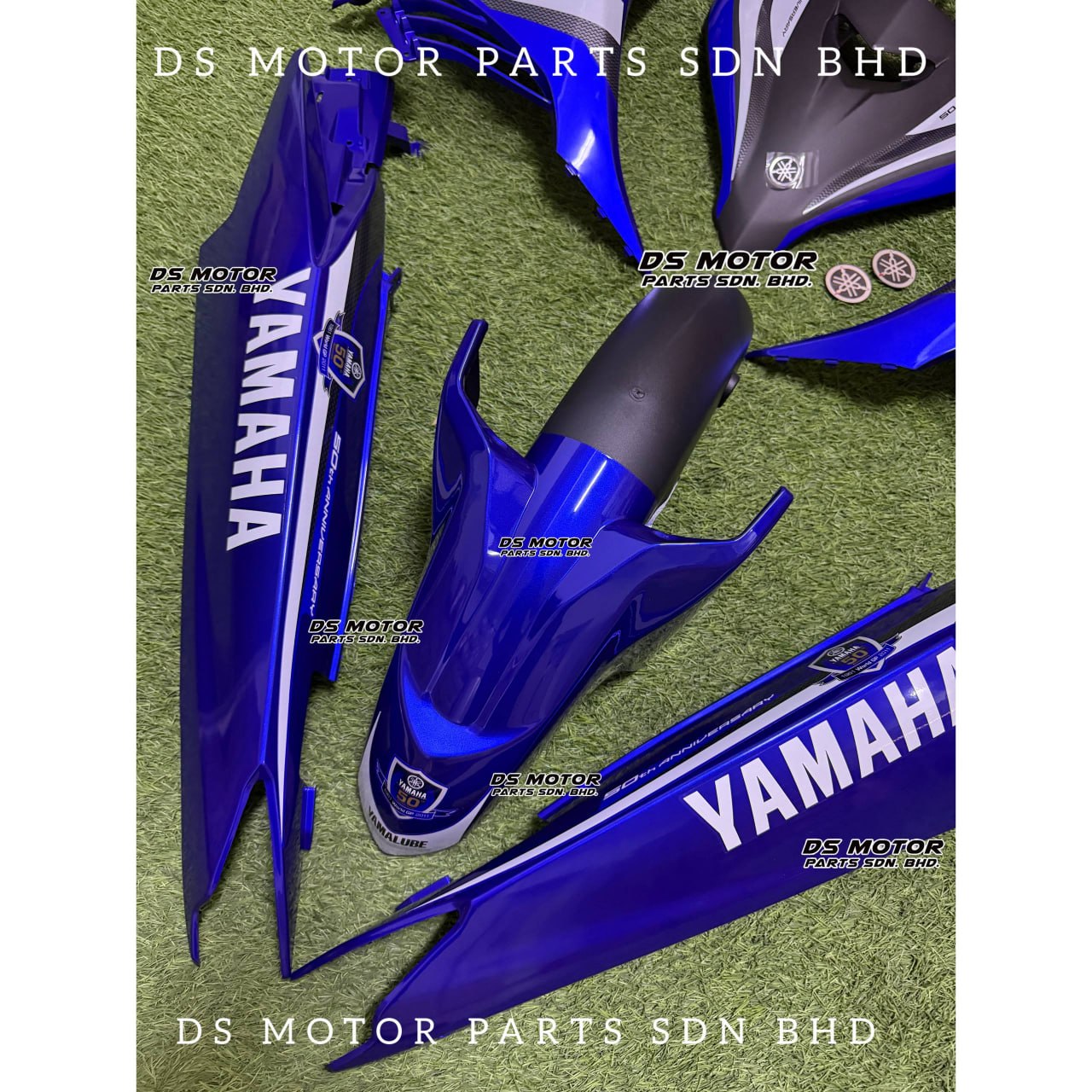 YAMAHA LC135 V2 V3 V4 Cover Set 50th Biru