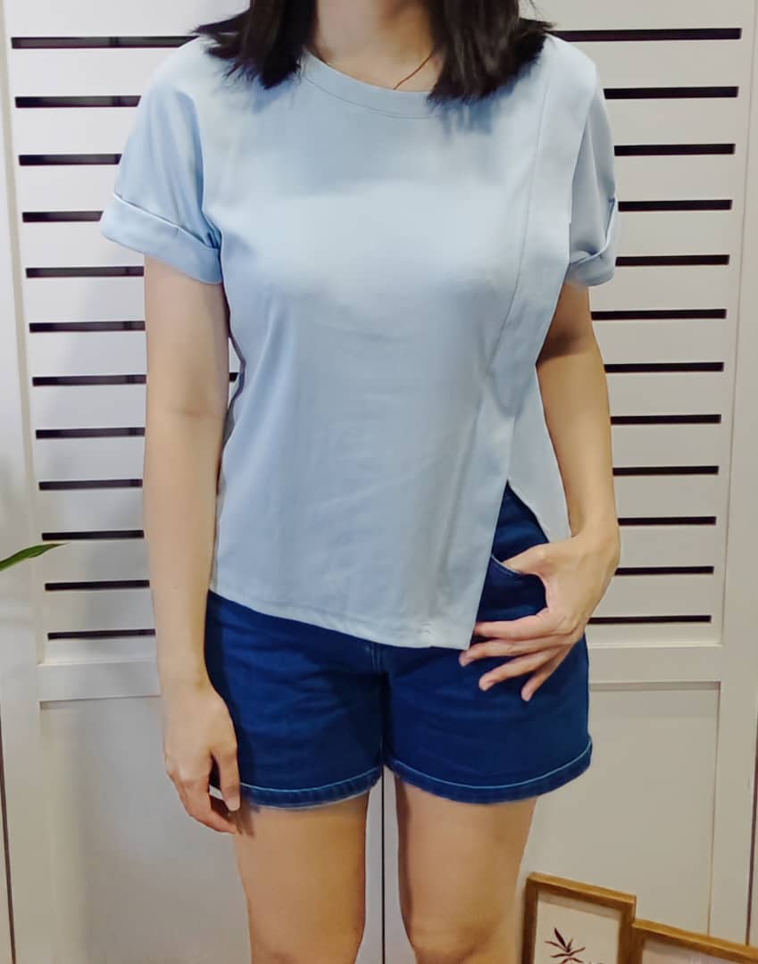 M5065 Round Neck Over Shoulder Details Tee