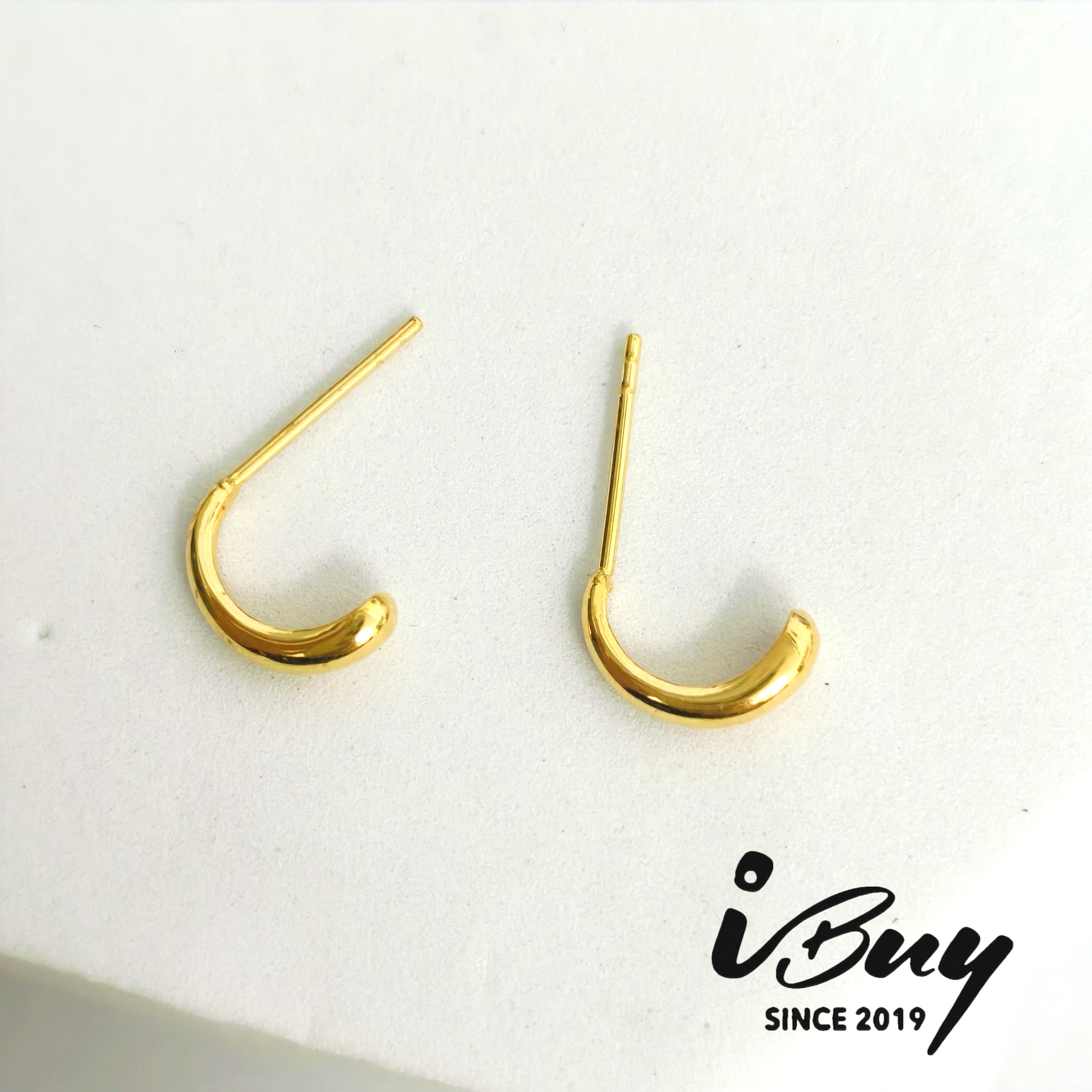 999 GOLD SMOOTH SEMI-CIRCLE EARSTUD 999 金 光身半圆耳钉