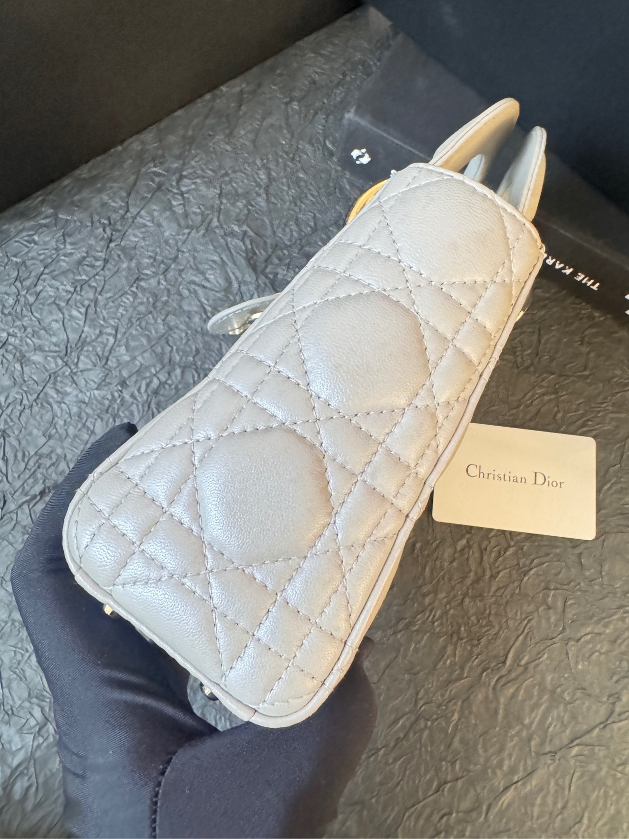 【預訂貨品】Dior 珠光灰羊皮mini戴包