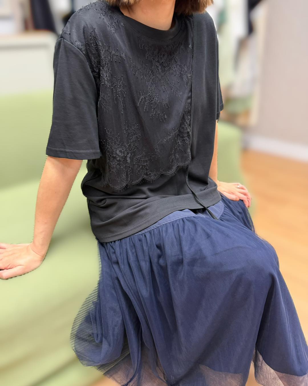 薄紗Lace拼接短袖tee