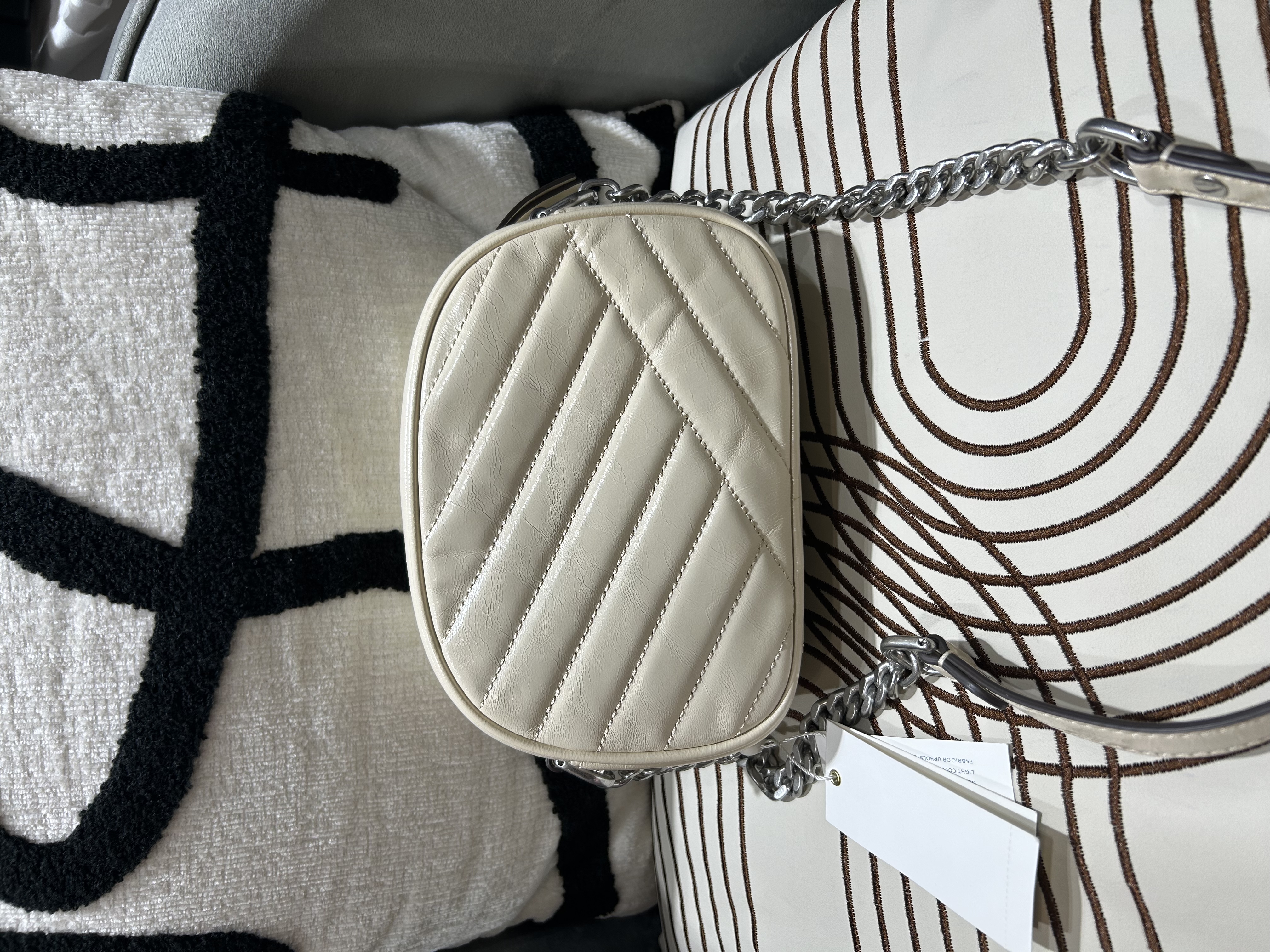 全新 Tory Burch calfskin crossbody bag 全新未使用品✅dust bag ✅tap