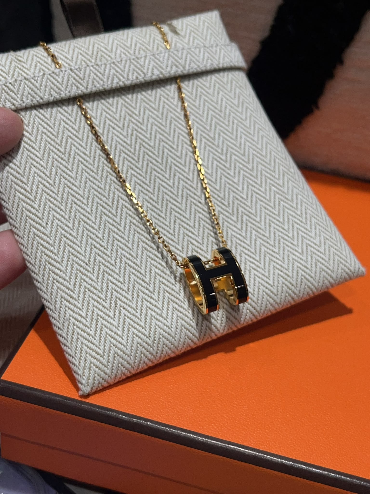 全新 Hermes pop H necklace 黑金大POP H 100%Authentic, 100%New 全新  ✅dust bag ✅box
