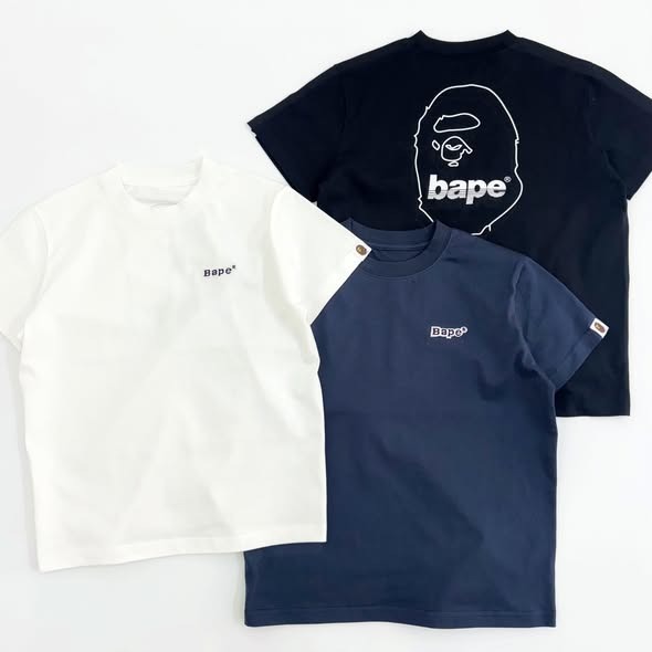 多款選擇/$80件。2件起$70件。BAPE TEE 