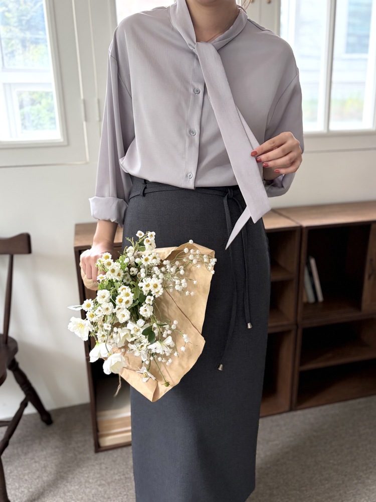 Two-way Tie Detail Blouse (Grey)