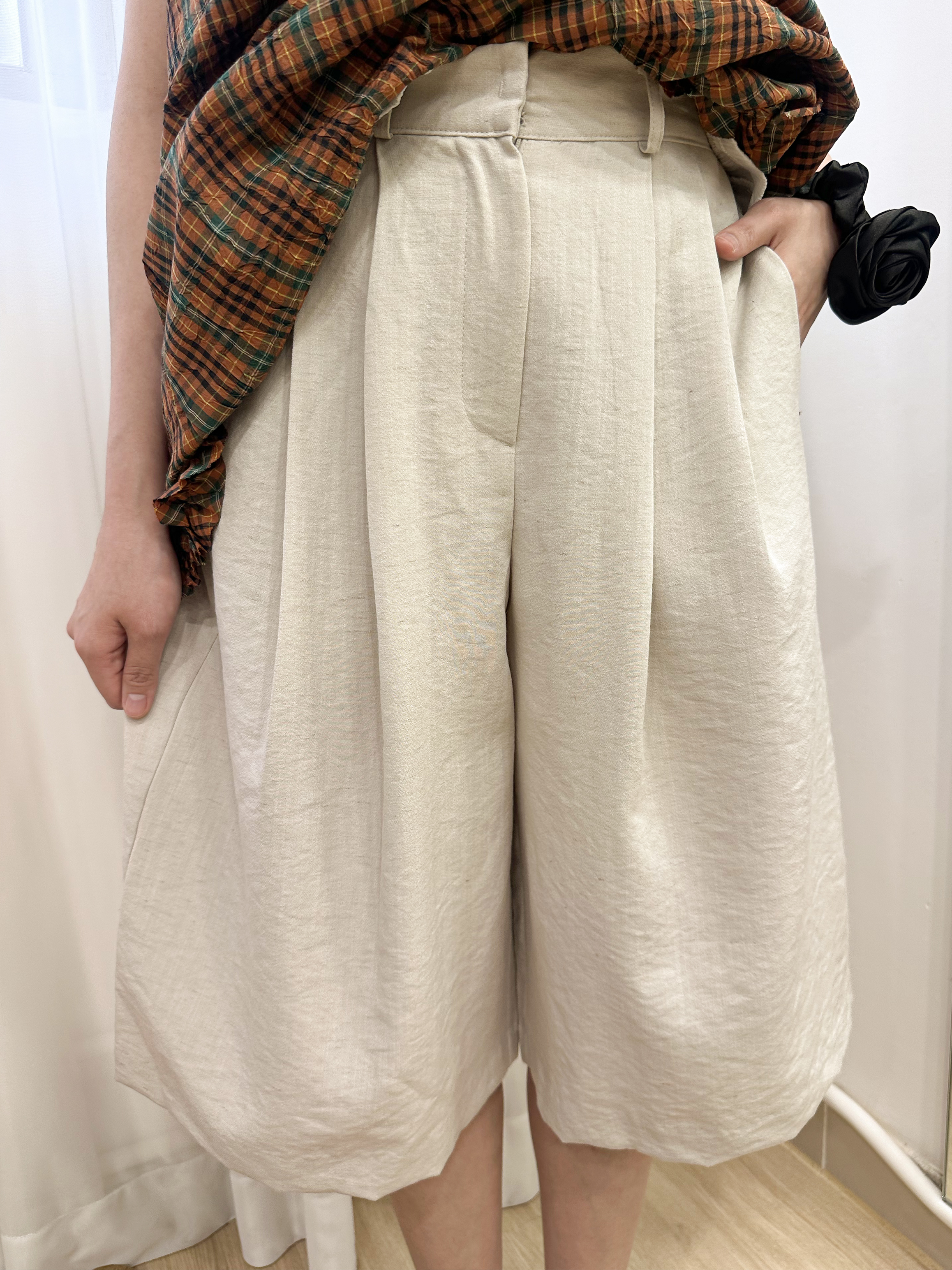 假日高級感～亞麻百慕達6分褲 MH0005 - 杏色 BEIGE