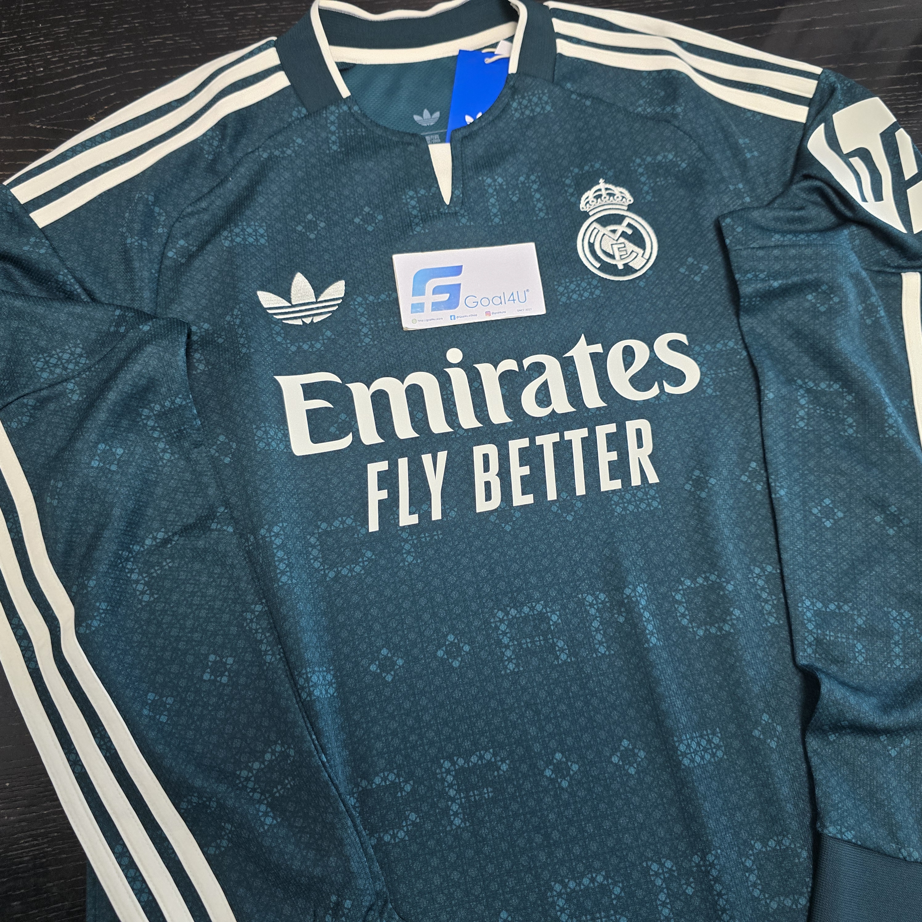 💚典雅的暗綠色調 Adidas Real Madrid 皇家馬德里 2026-27 作客長袖球迷版球衣 (可加印字章) KC3970