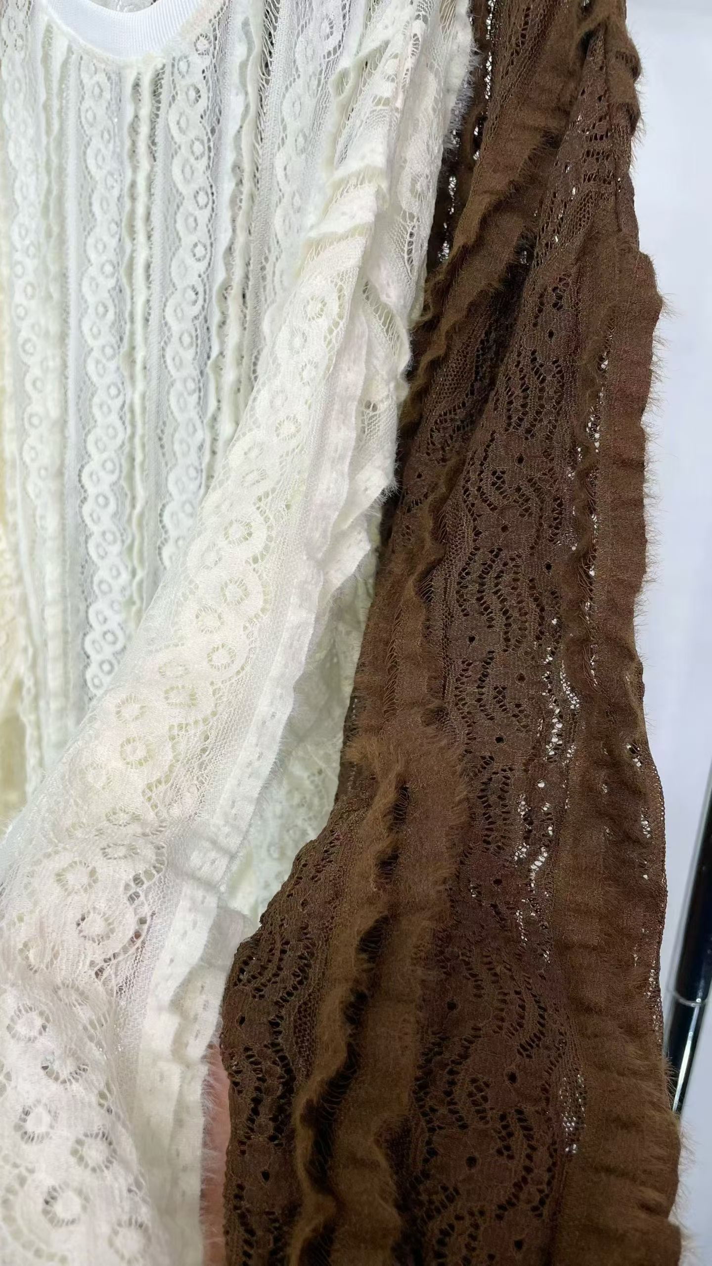木耳邊立體幾何Lace Top 