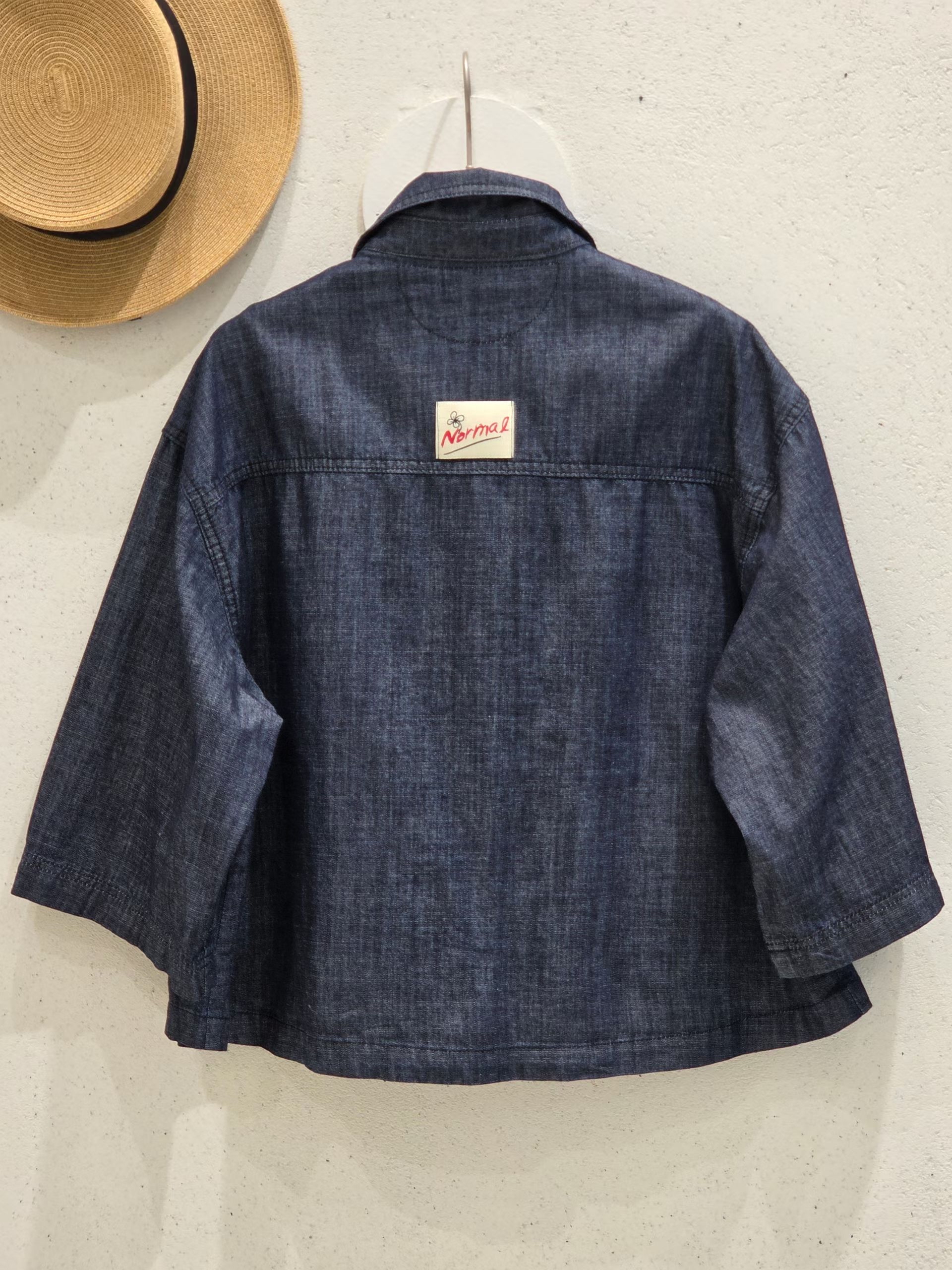 NO OX 立體袋口薄牛外套