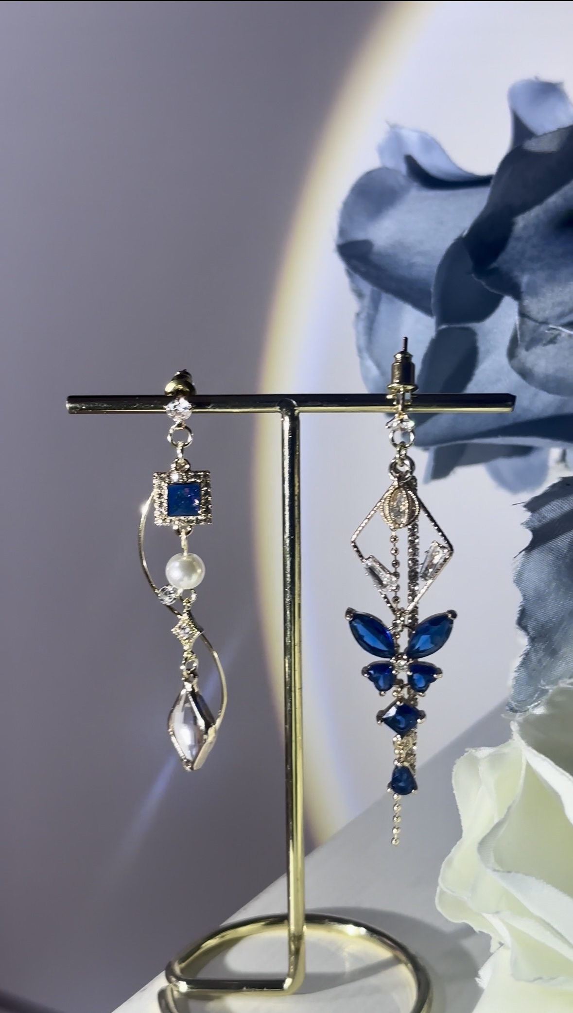 鴛鴦藍晶鋯石蝴蝶耳環🦋