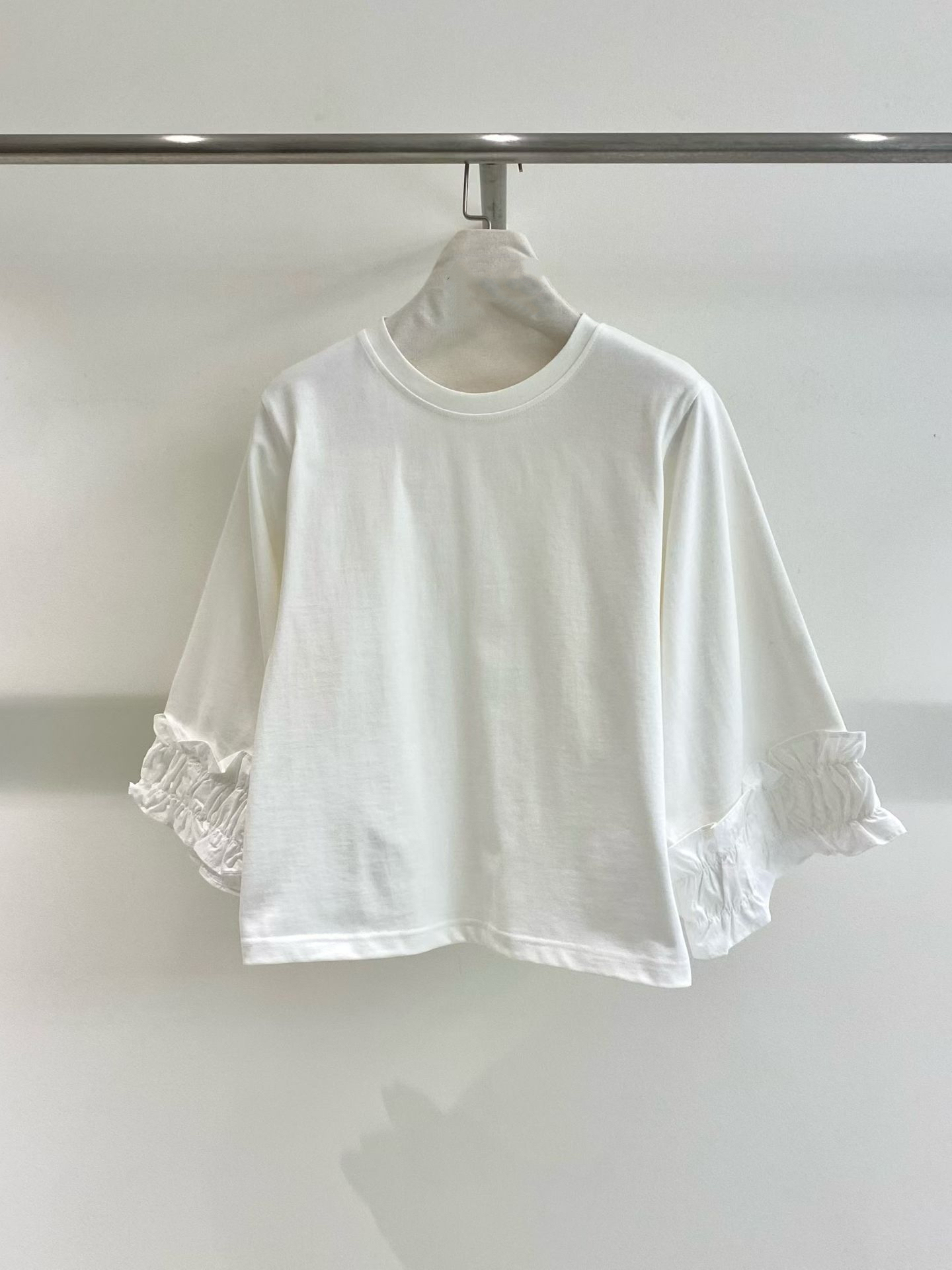 Shirred Wide Sleeves Tee