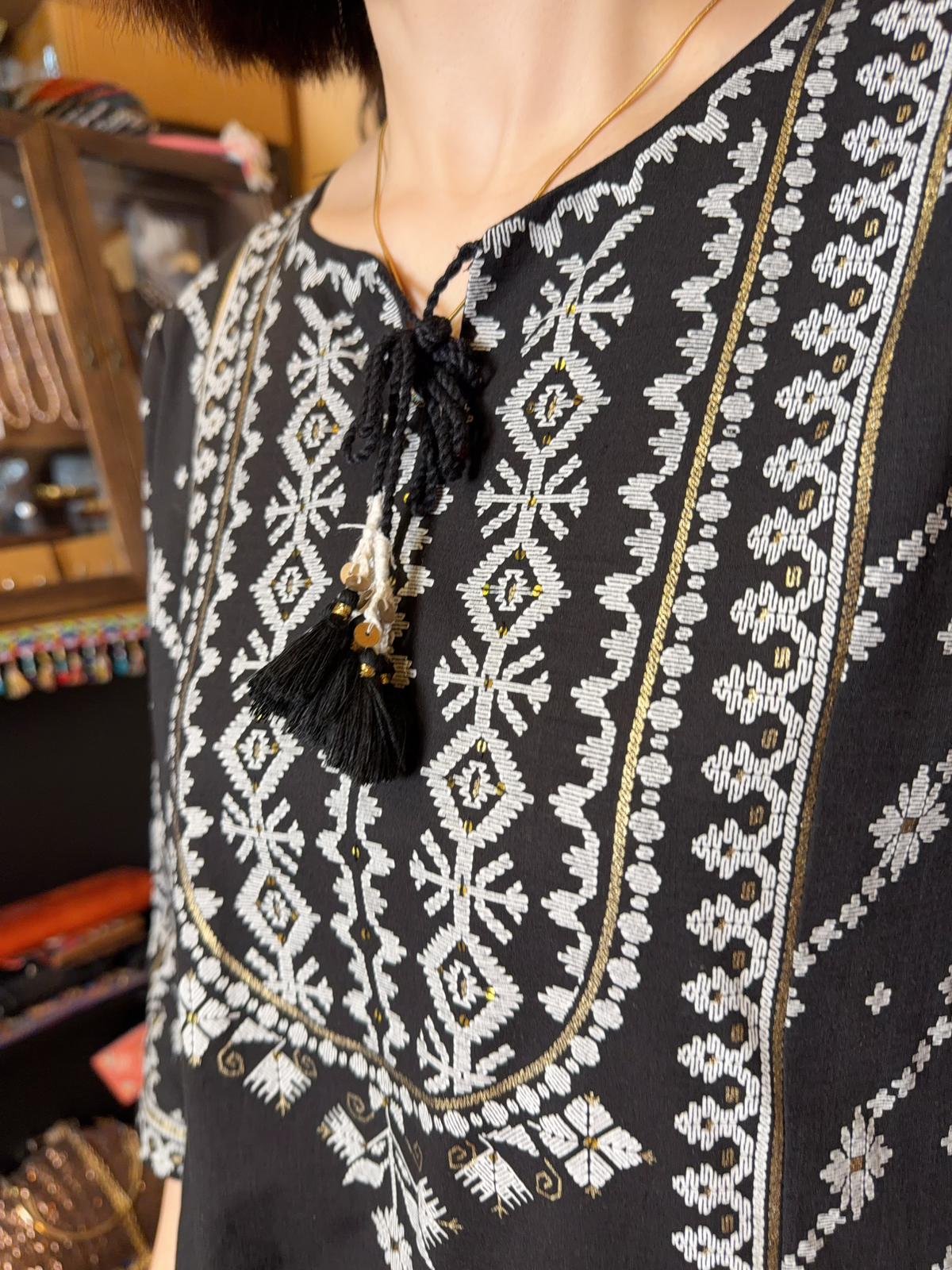 Black with White Totem Print OP 44" #1466