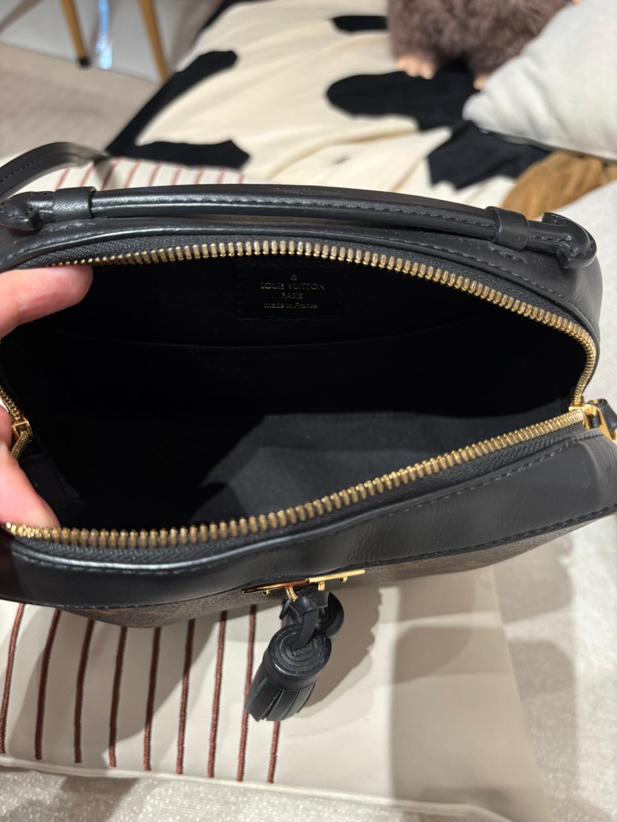 Lv SAINTONGE M43555 camera bag 100%Authentic,93%New ✅Dust bag 