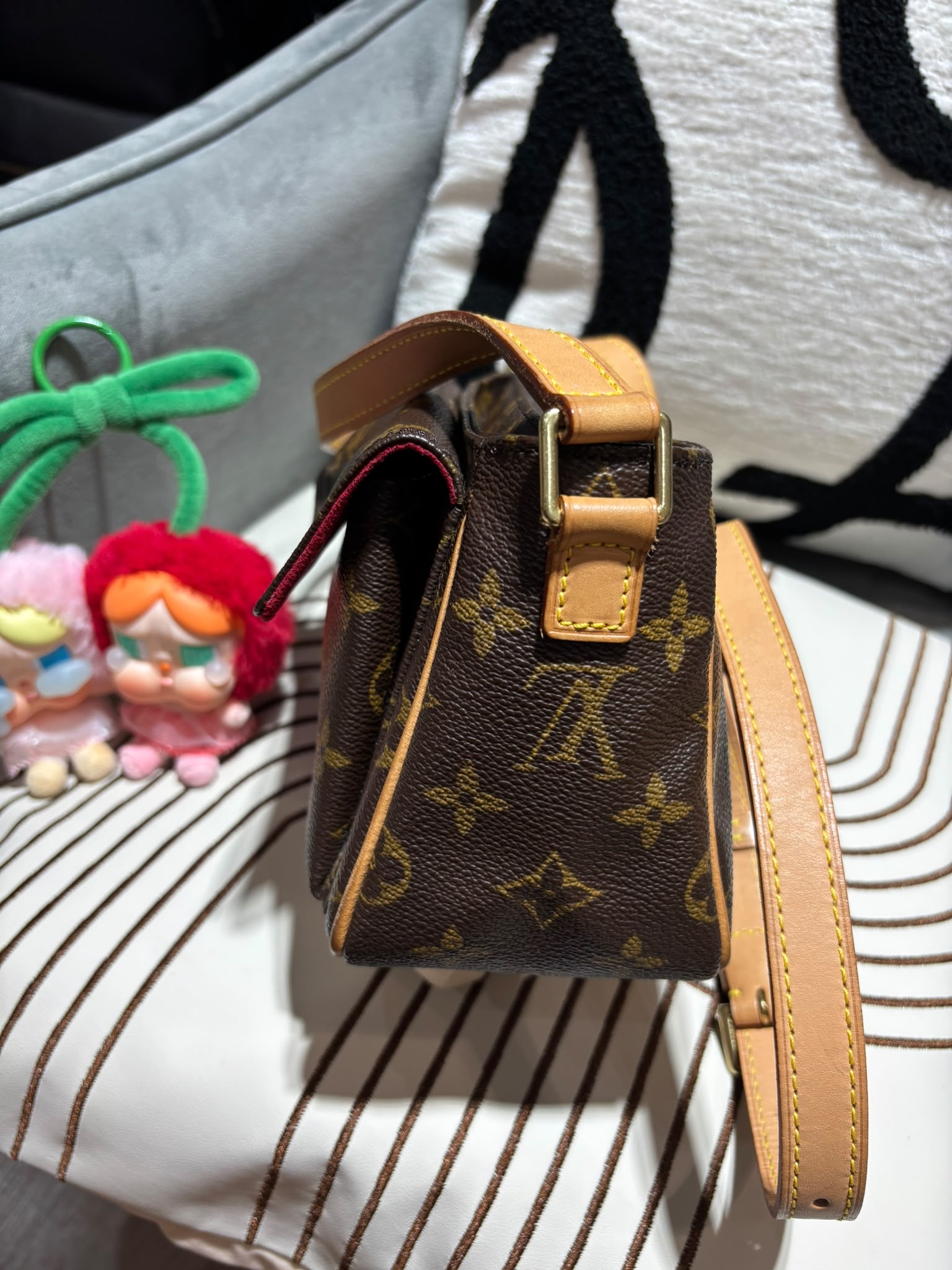 LV viva Cite PM crossbody bag Monogram 100%Authentic, 90%New ✅Dust bag