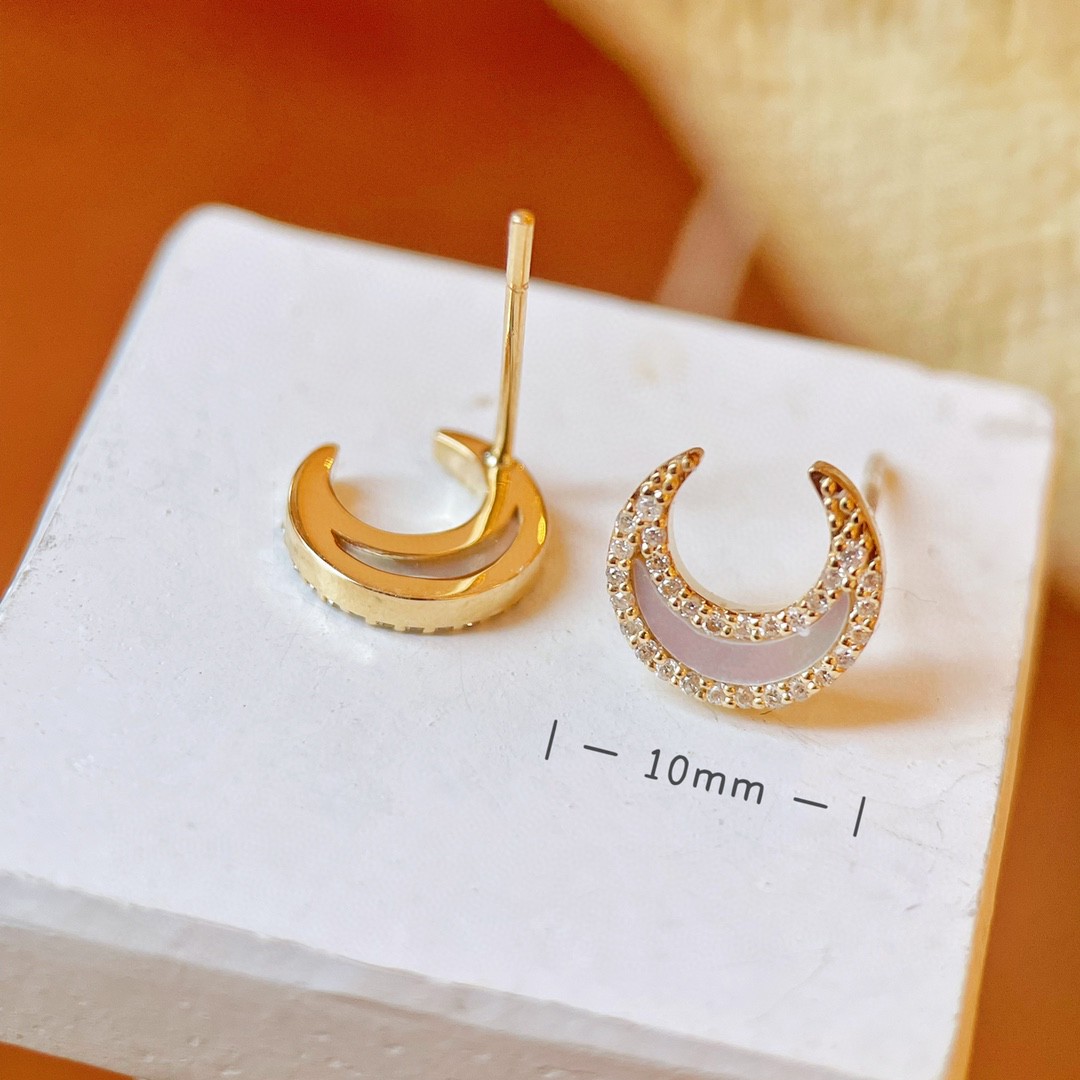 18K Mother of Pearl Diamond Earrings 