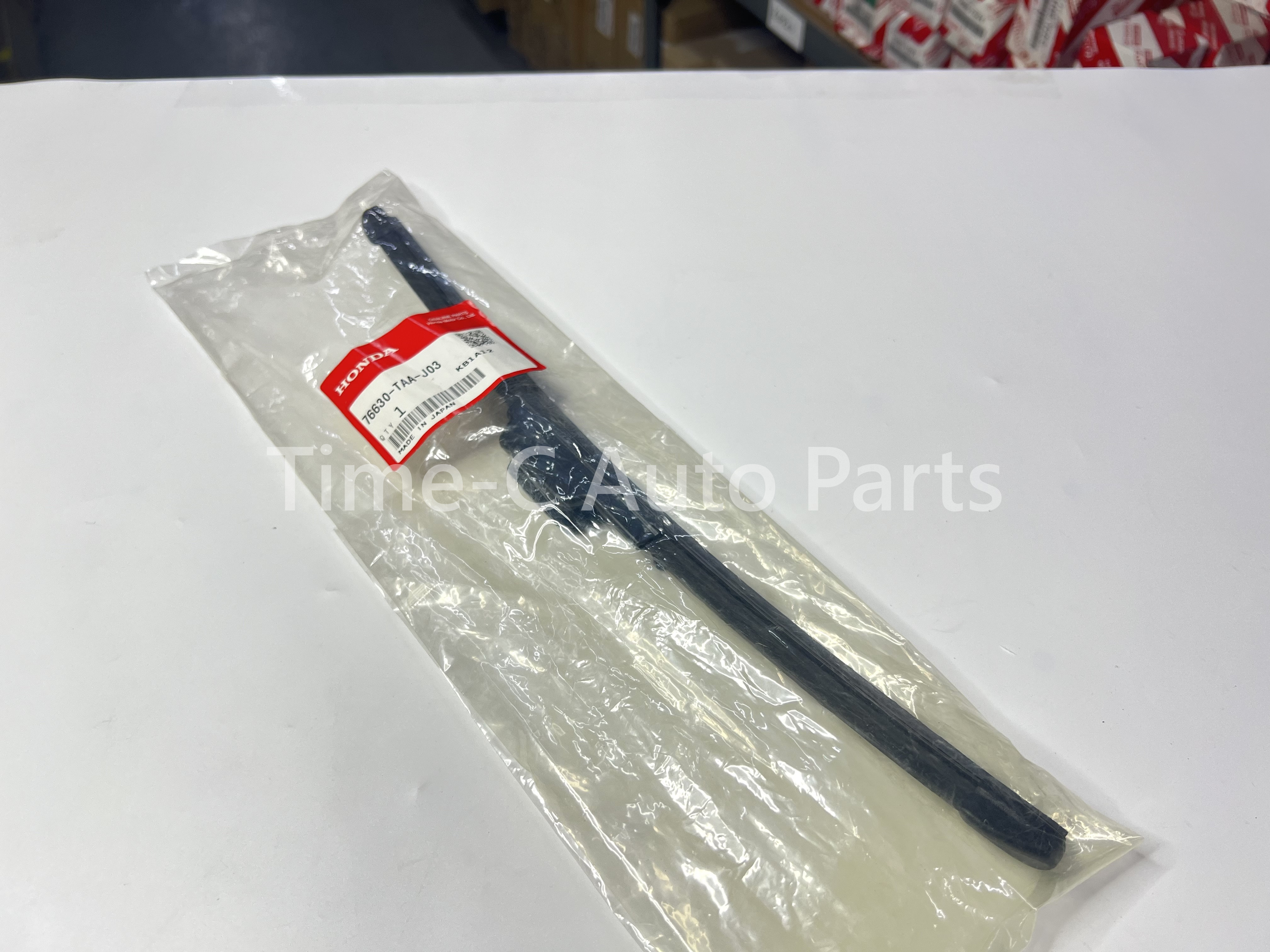 左水撥 76630-TAA-J03 - Honda Stepwgn