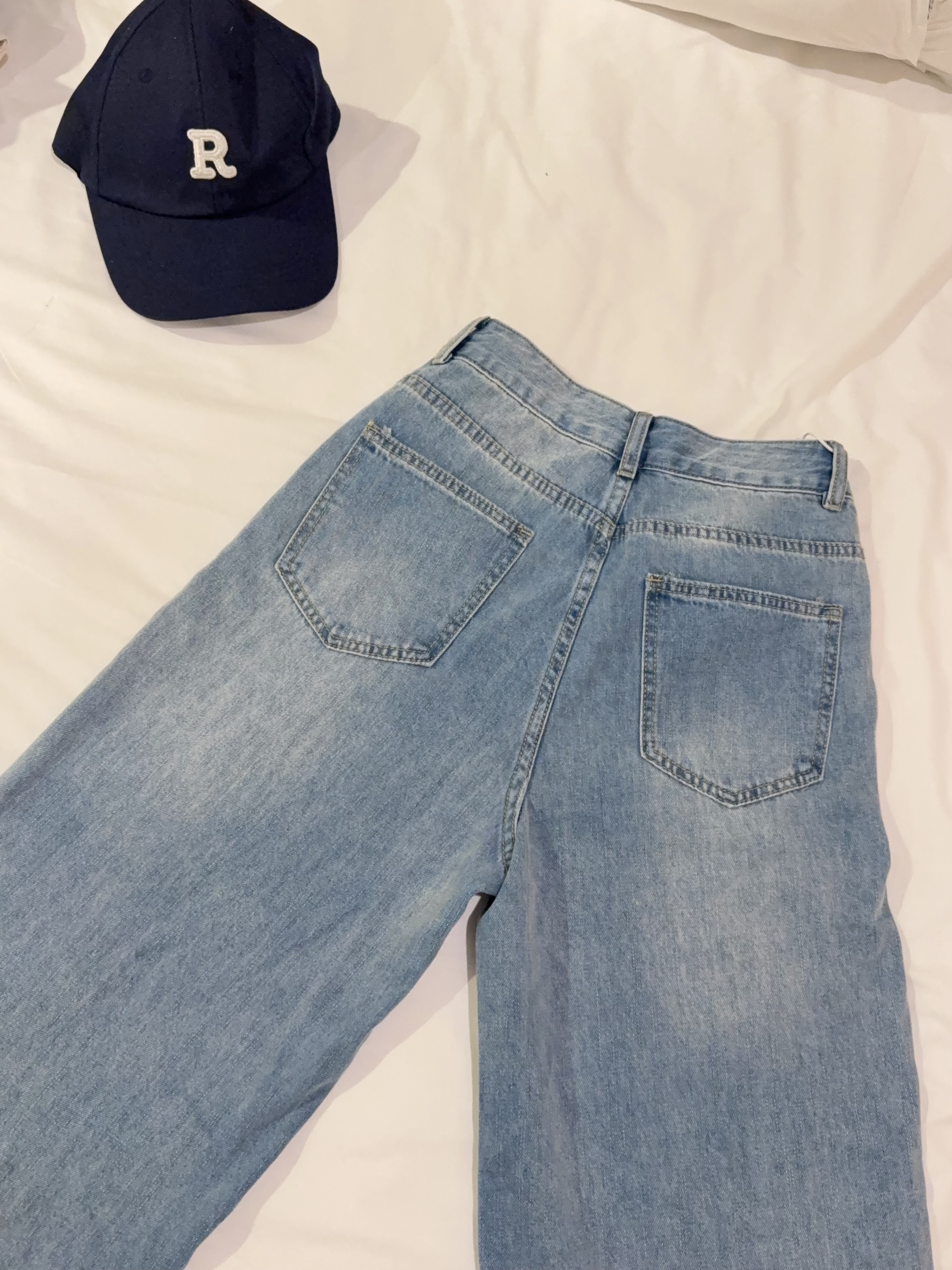 简约牛仔直筒阔腿长裤R2988