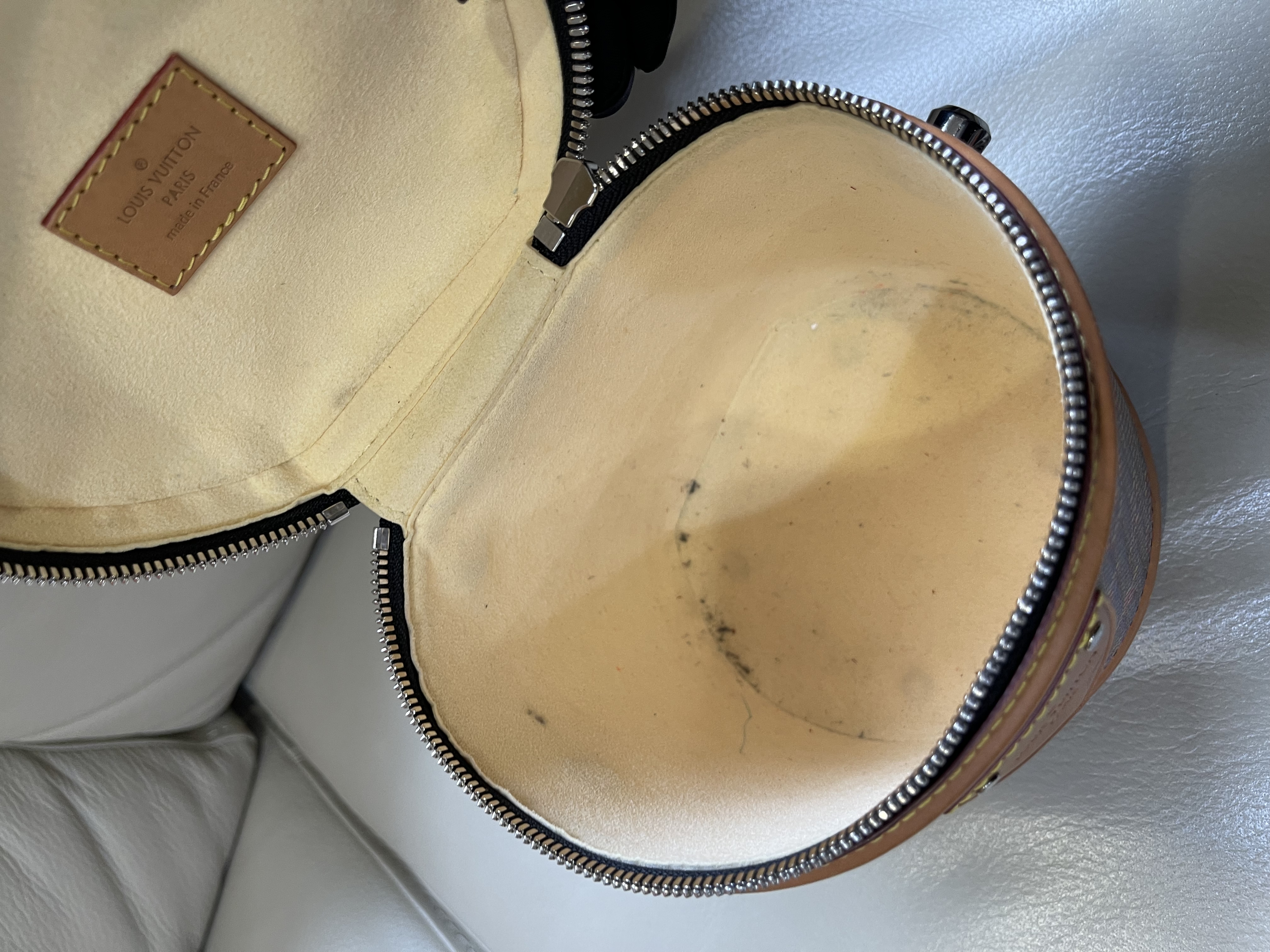 Pre-owned Louis Vuitton Pop Cannes Monogram canvas vanity bag