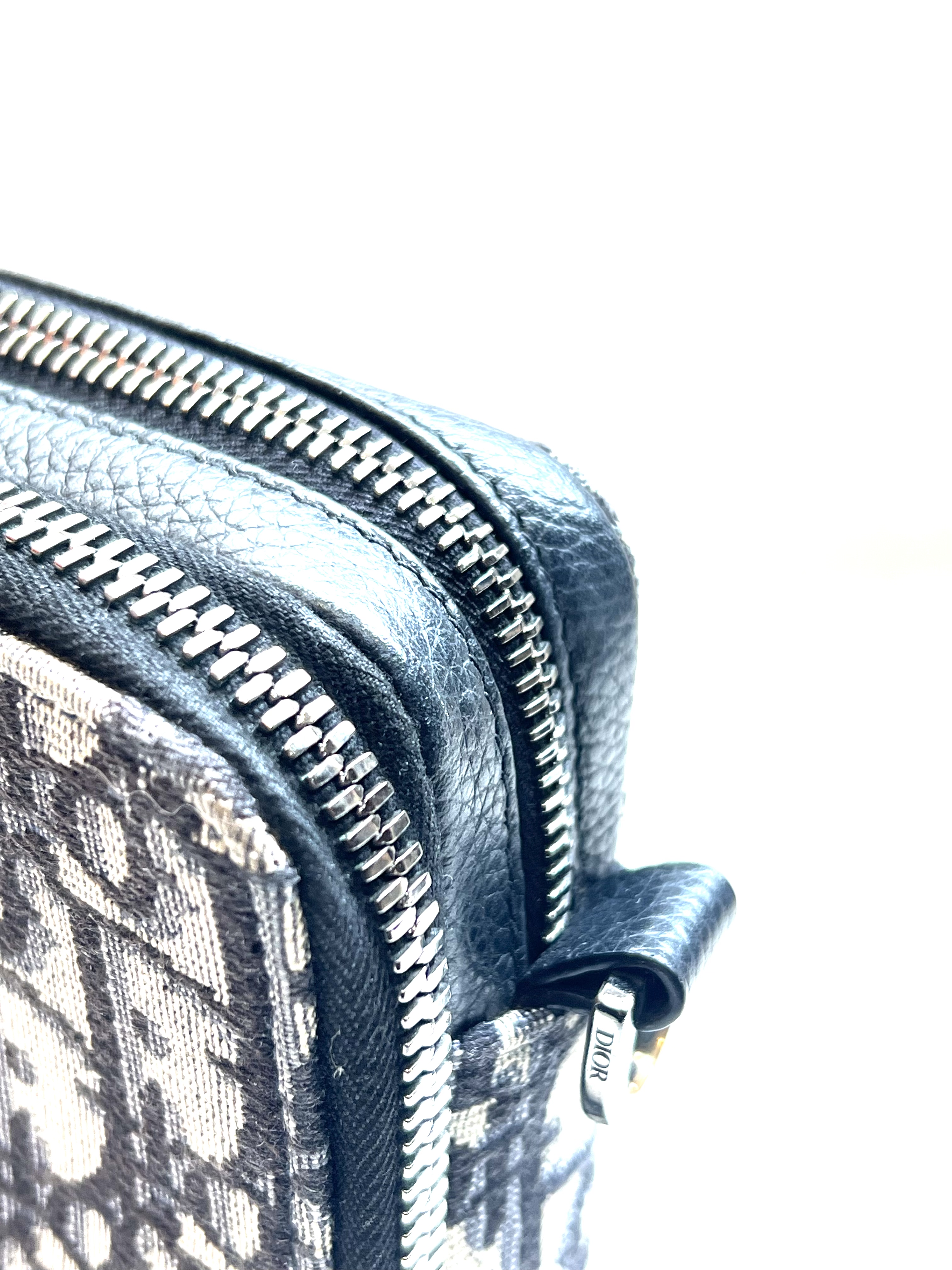 Pre-Owned Dior Oblique Bag / Product Code: 26041637