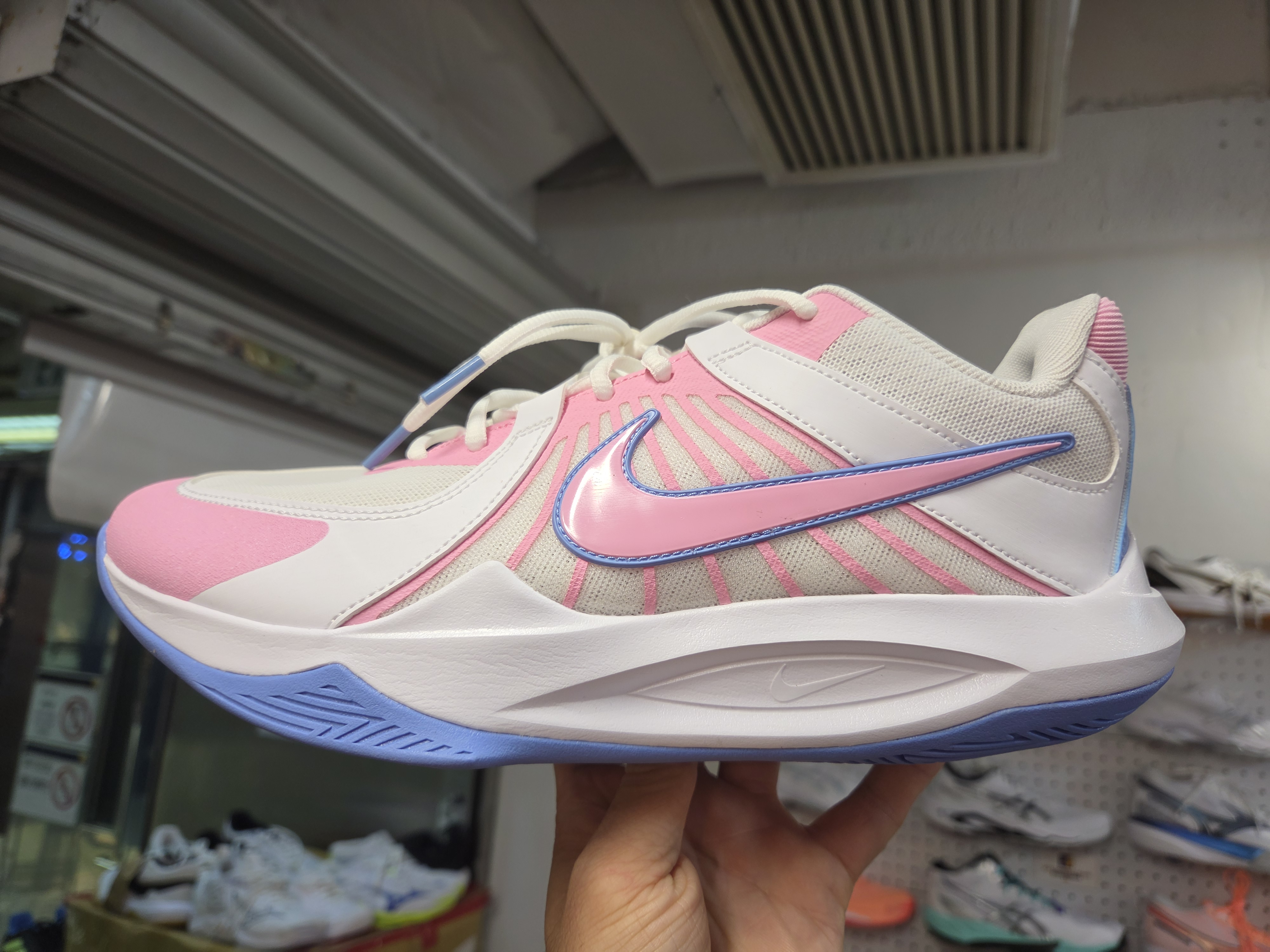 Nike Hyperspeed Court 2 Volleyball Shoes