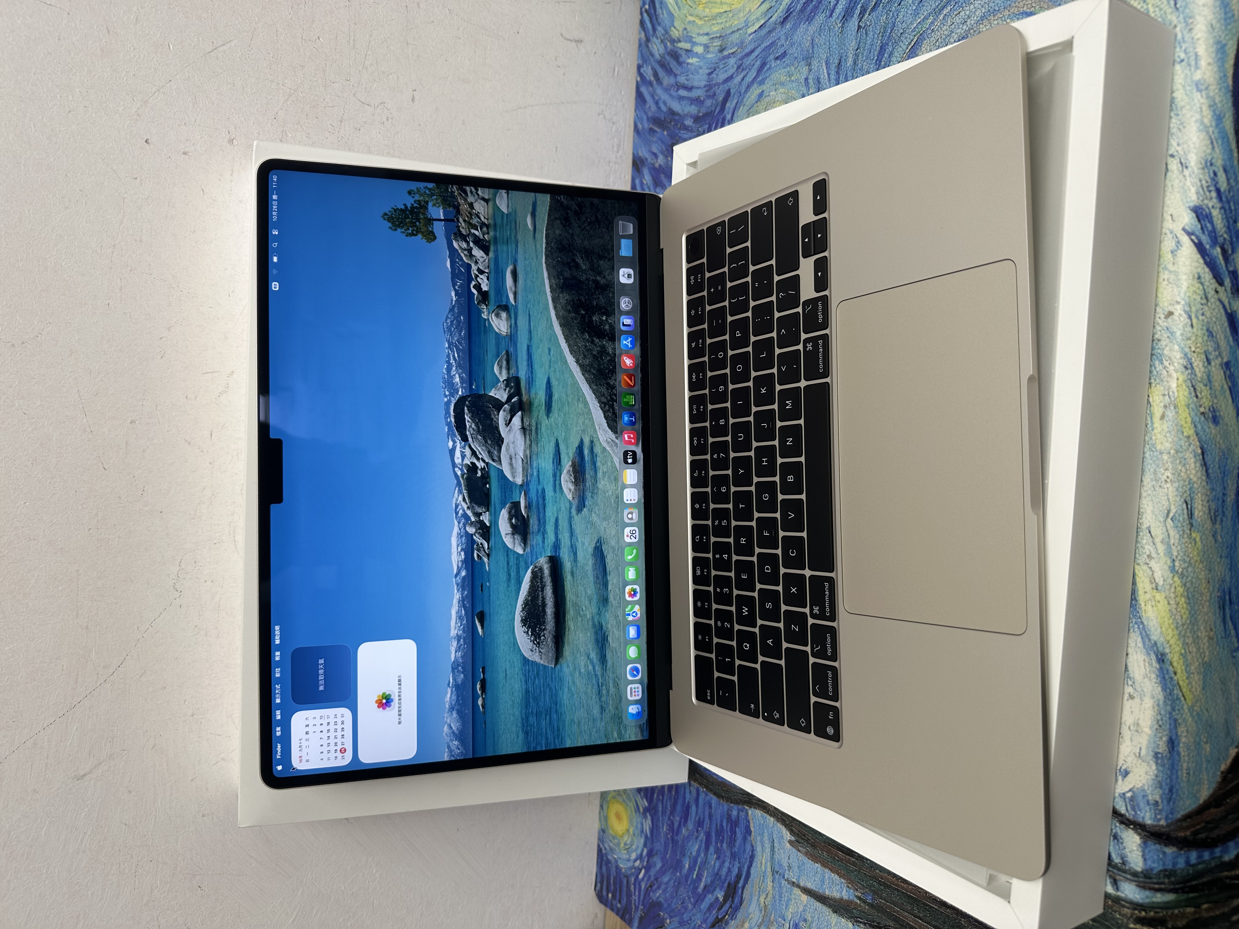#6263 全新APPLE  MacBook Air M5 2026 M5 CPU/ 16GB Ram/512GB SSD/10核心GPU/Liquid Retina Mon/15吋/星光色/Gaming Laptop / Notebook / 超強續航能力/ 原廠保養/ 文書機 / 畫圖 / 剪片 / Movie / Netflix /
