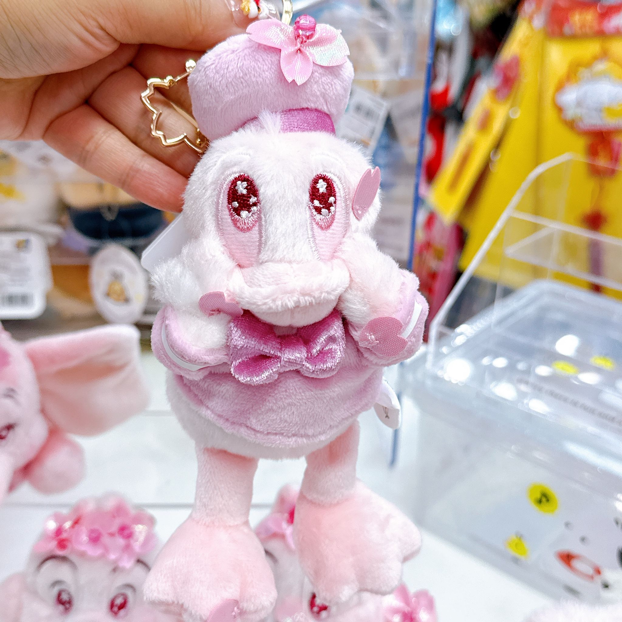 日本直送東京迪士尼小飛象chip and dale唐老鴨櫻花系列公仔掛飾