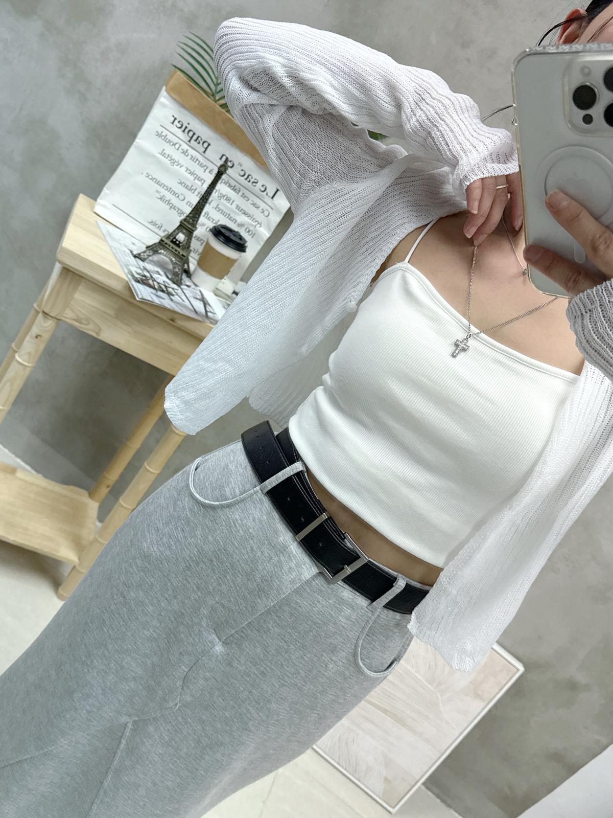 G16 暗紋心型領Bra top