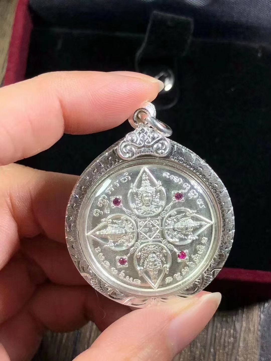 鍍銀版 銀殼🧶•{王嘉爾四面佛}