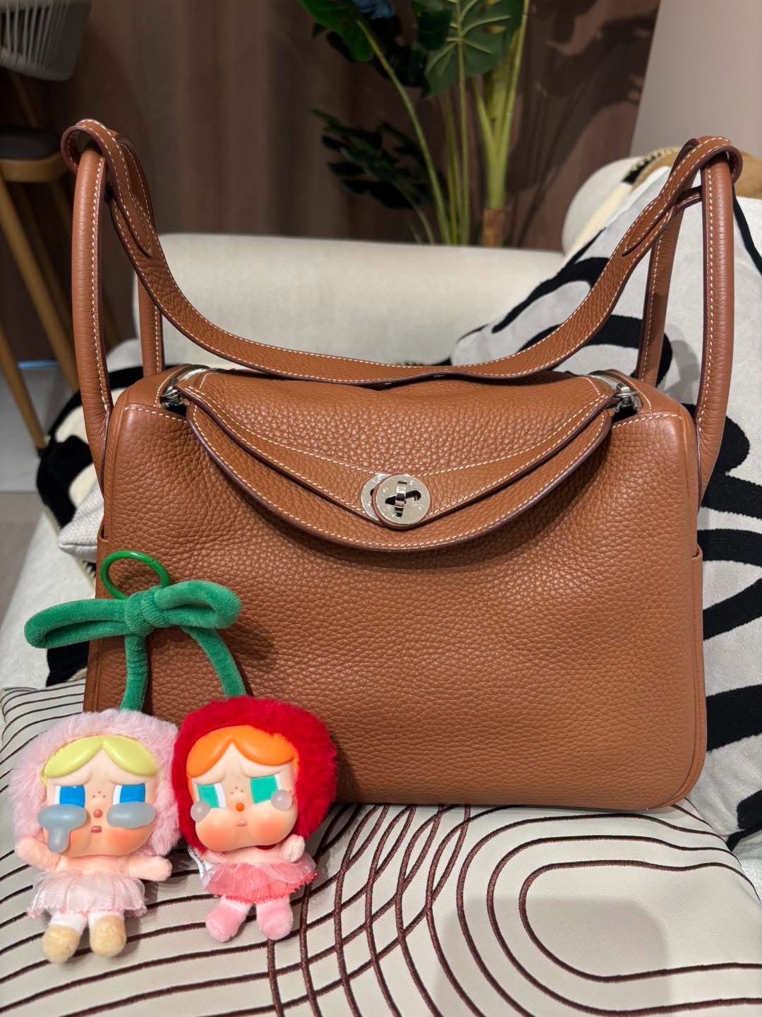 Hermes Lindy 30,STAMP X gold   100%Authentic, 95%New✅Dust bag