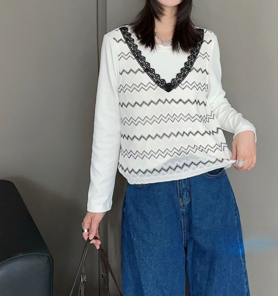 假二件工藝刺綉蕾絲棉料上衣(M38寸/L40寸/XL42寸胸)