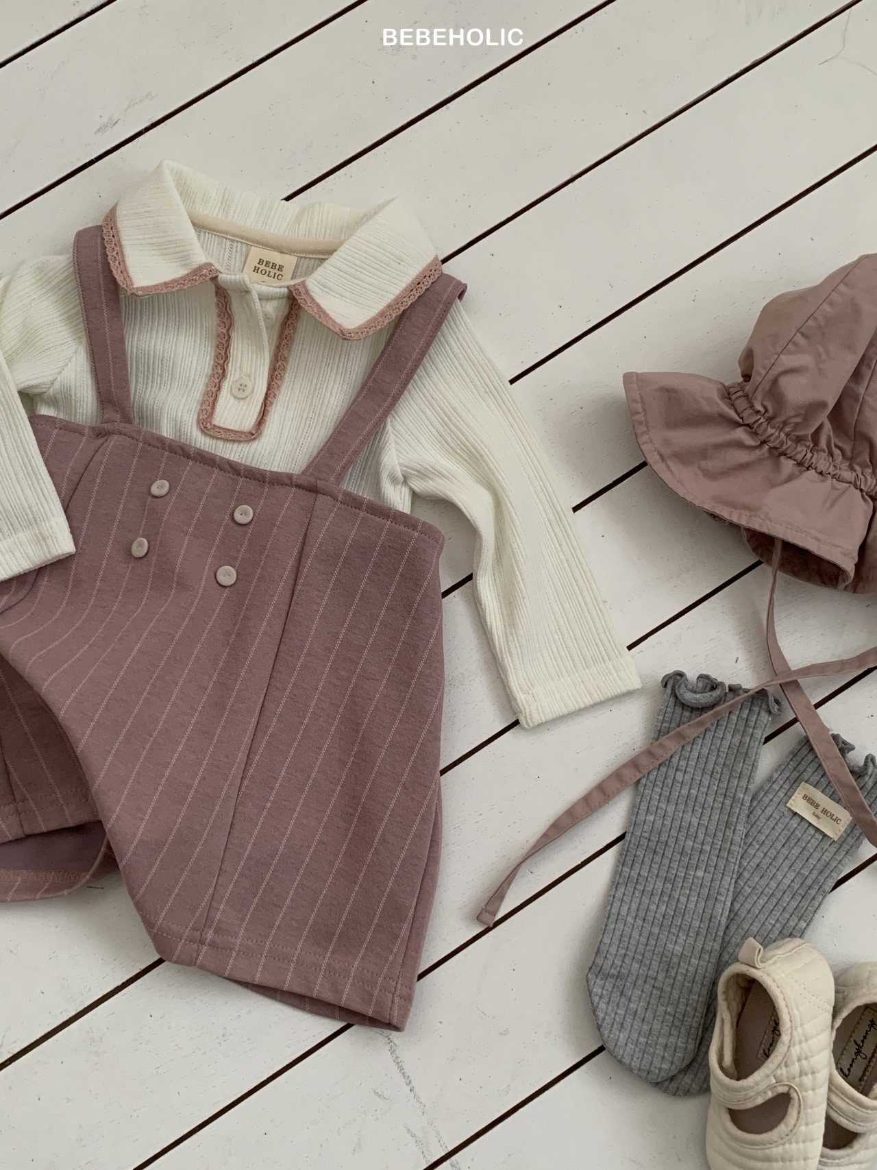 🌸預訂 韓國直送🌸🇰🇷BEBEHOLIC三色縫線條紋吊帶連身褲