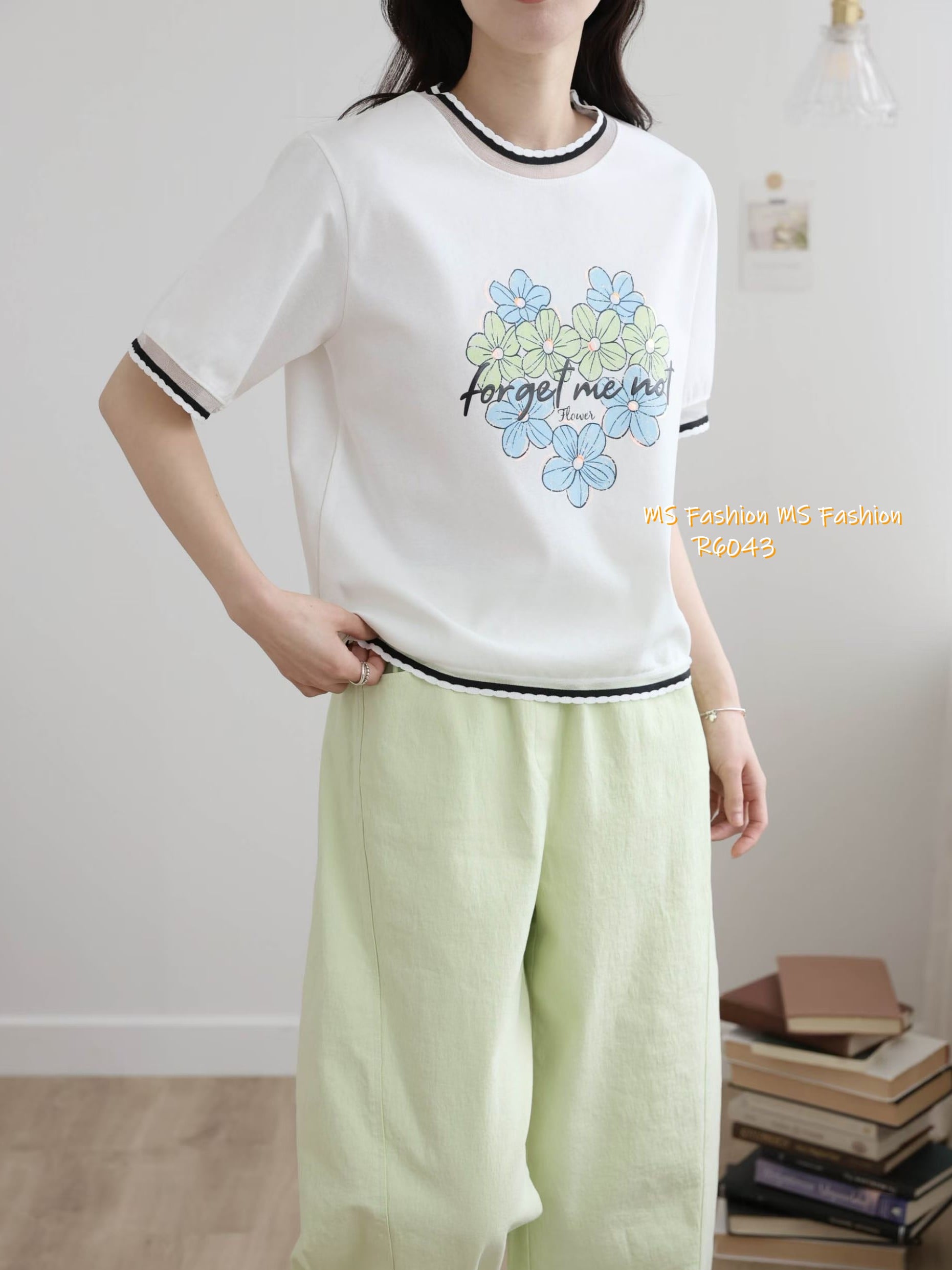 G6043 韓國🇰🇷花花字母print top