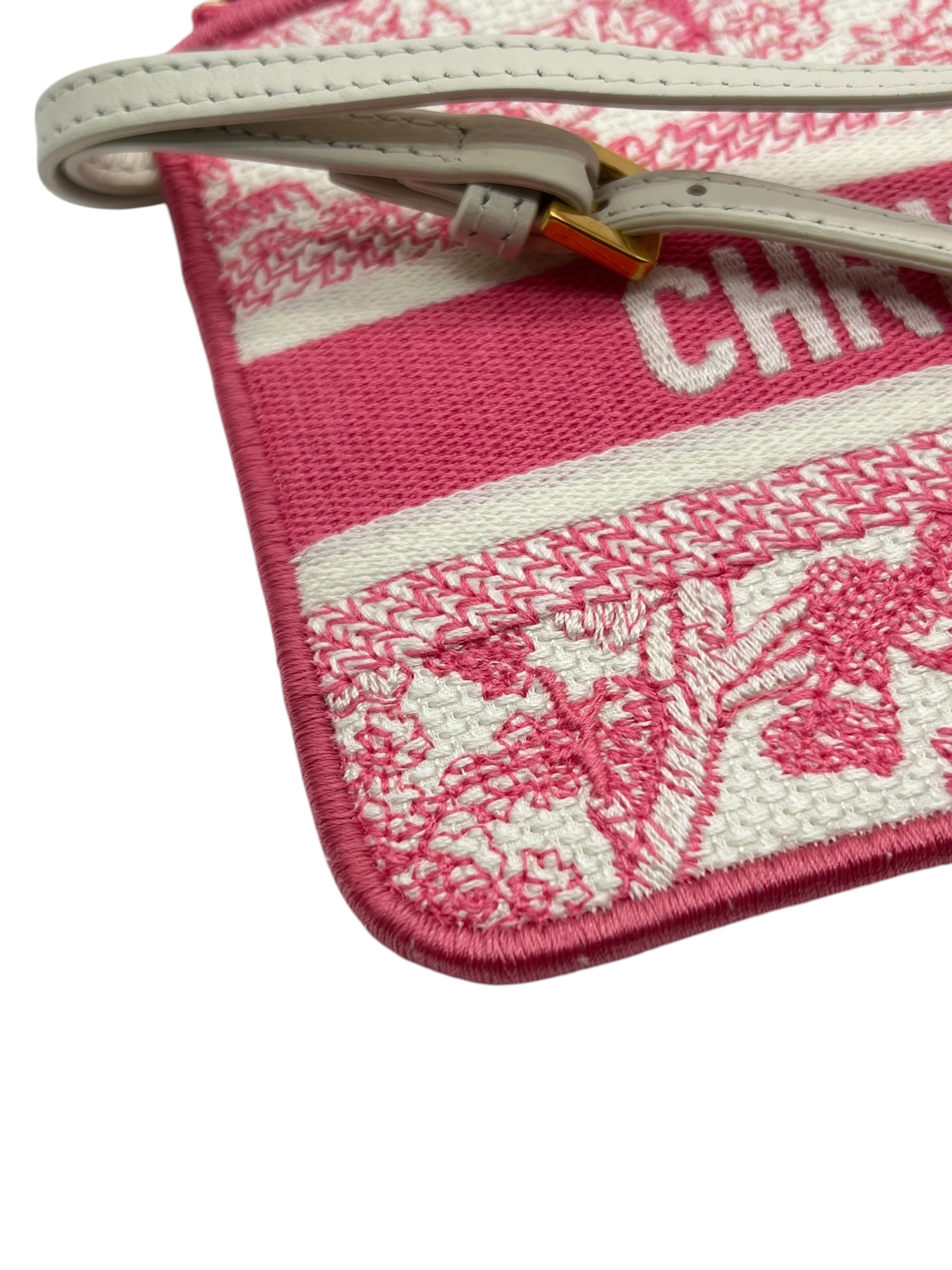 Unused Item DIOR Canvas Embroidered Dioriviera Toile De Jouy Panier Chapeau Tote Peony Pink / Product Code: 26060701