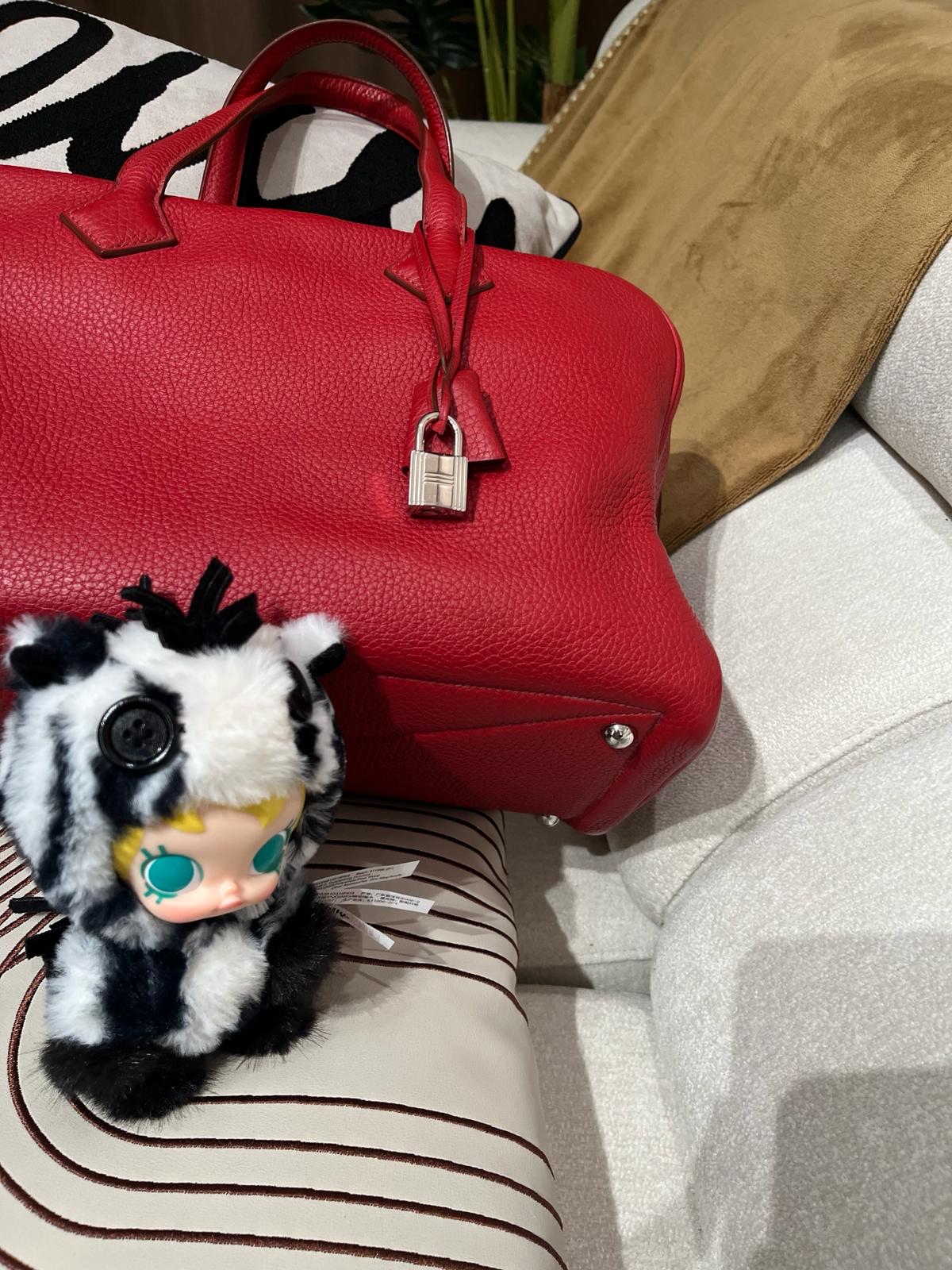 Hermes Victoria 35,STAMP[R] 100%Authentic ,95%new  ✅key lockpad✅dust bag