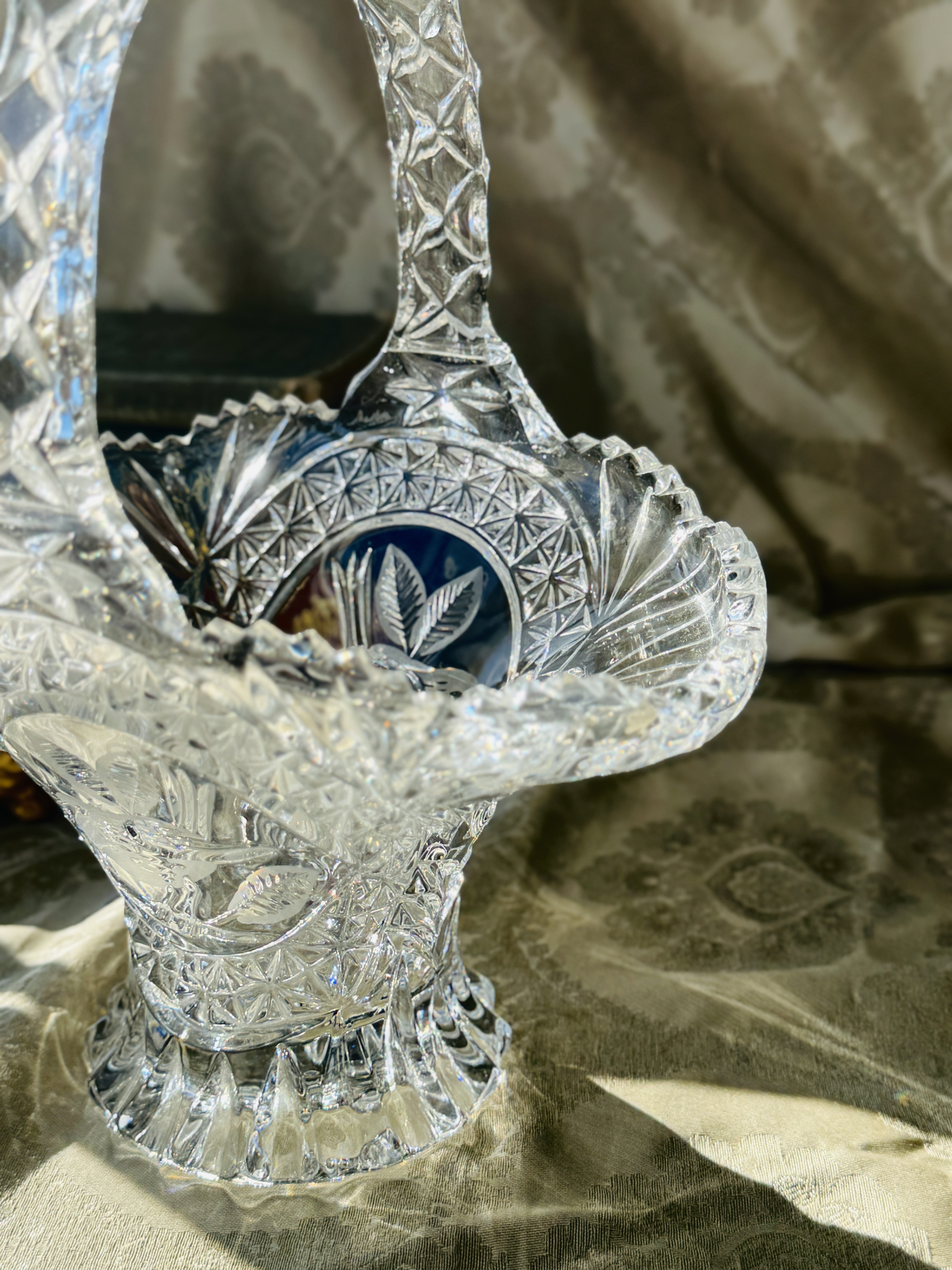 C.a. 1970s–1980s German Hofbauer "The Byrdes Collection" Bird Motif Crystal Deep Basket (MT2587)