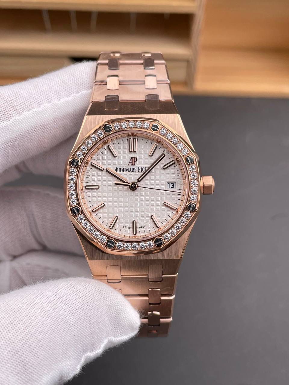 🚀皇家橡树 77351钻圈白盘女表/34mm/9015机💯