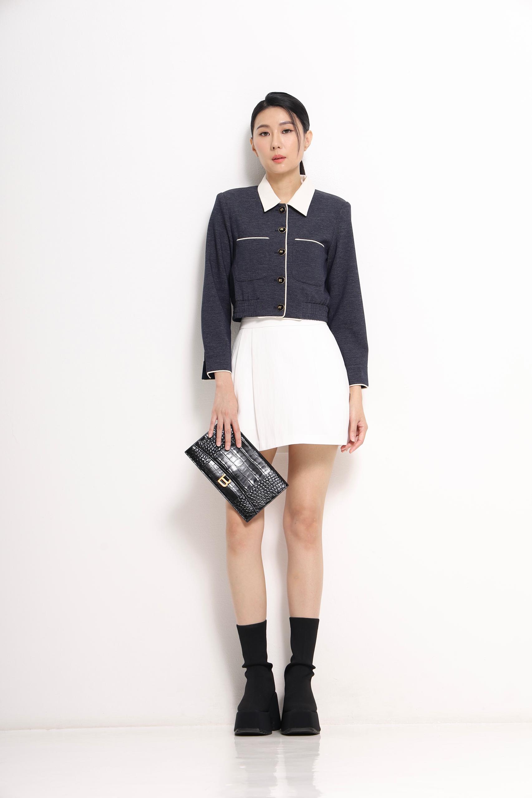 CB2711 COLLAR LONG SLLV CROP JACKET