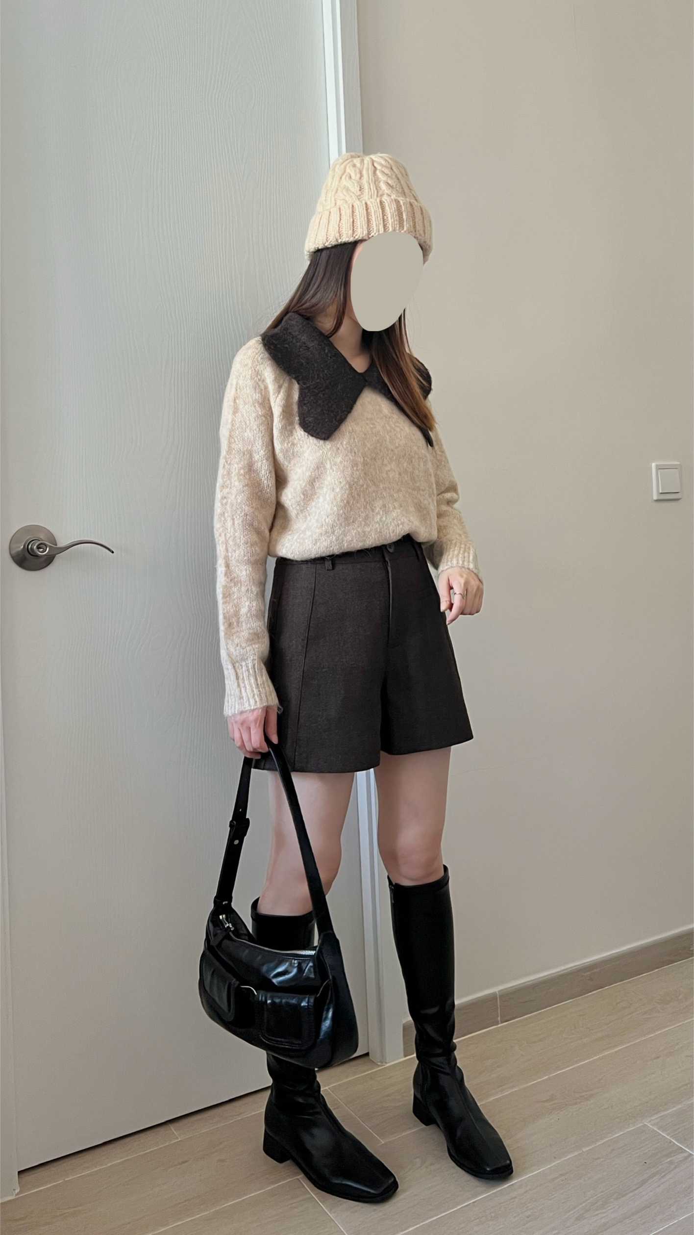 大蝴蝶領口混色毛衣 現貨