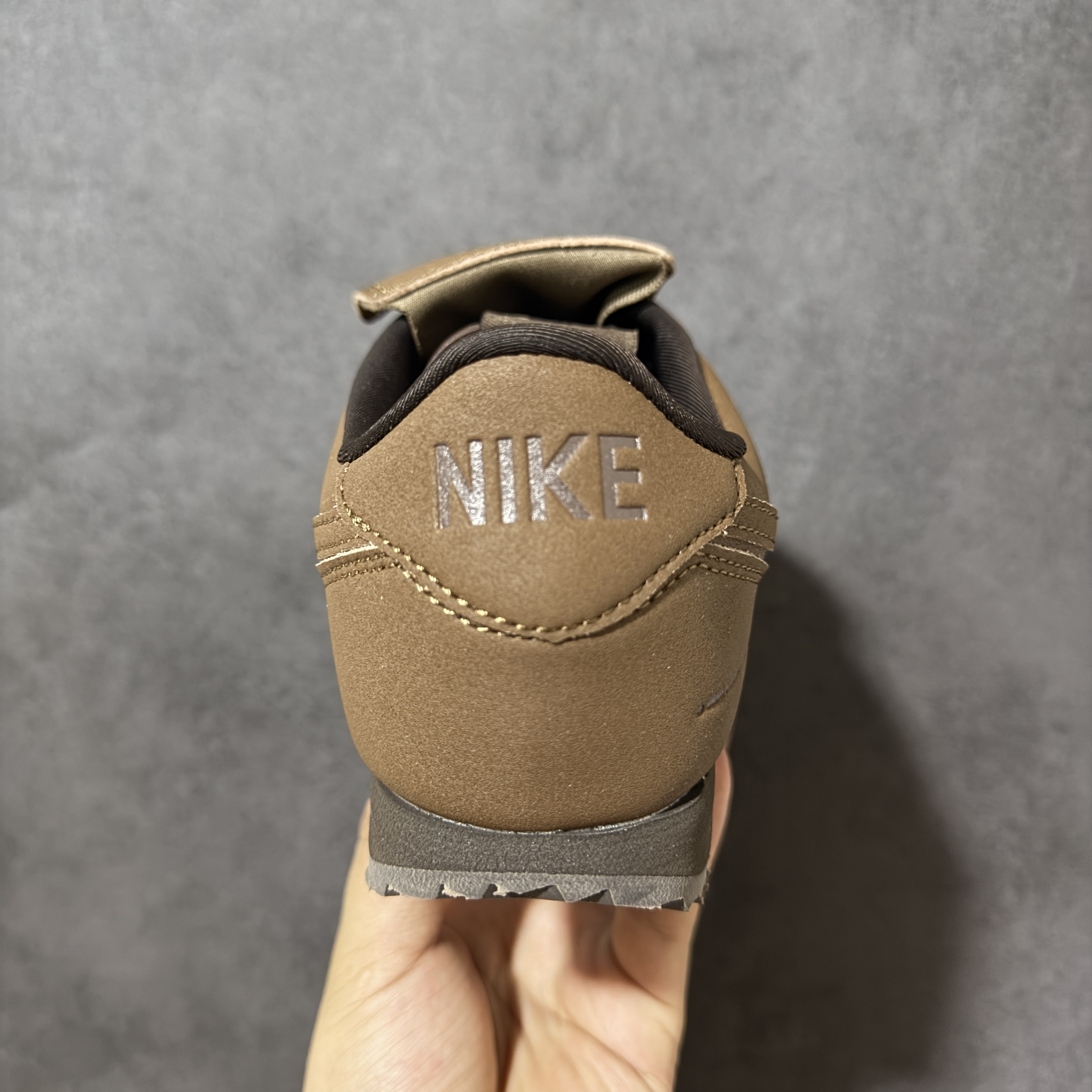 Nike Cortez Leather SE IR0800-299