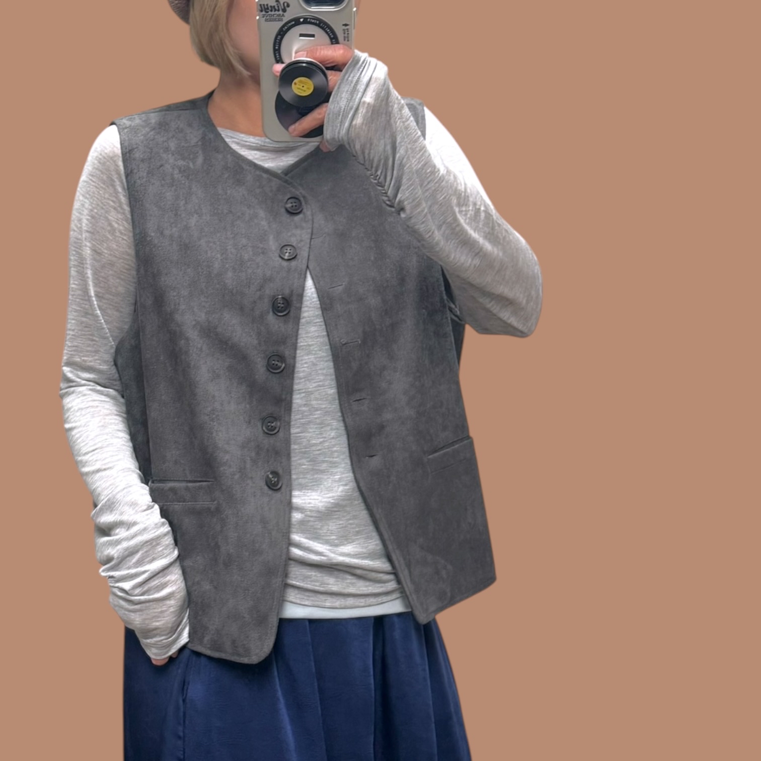 221487 猄皮背心外套