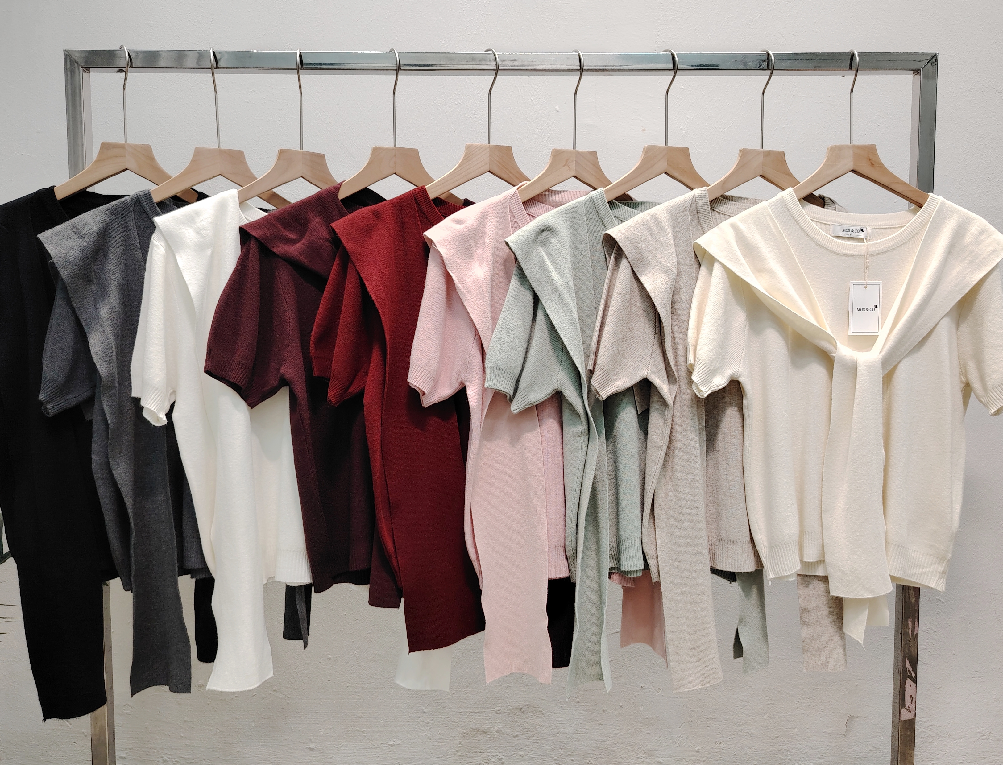 S2310 Knitted Short Sleeve Top With Shawl