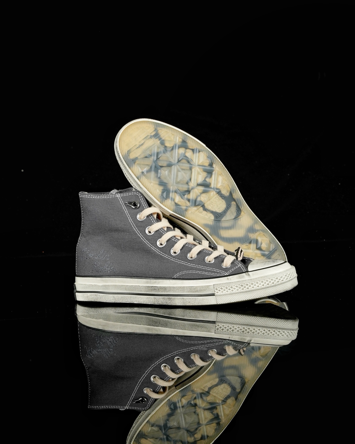 Converse x Stranger Things Chuck 70 Hi "Magnet" A17933C