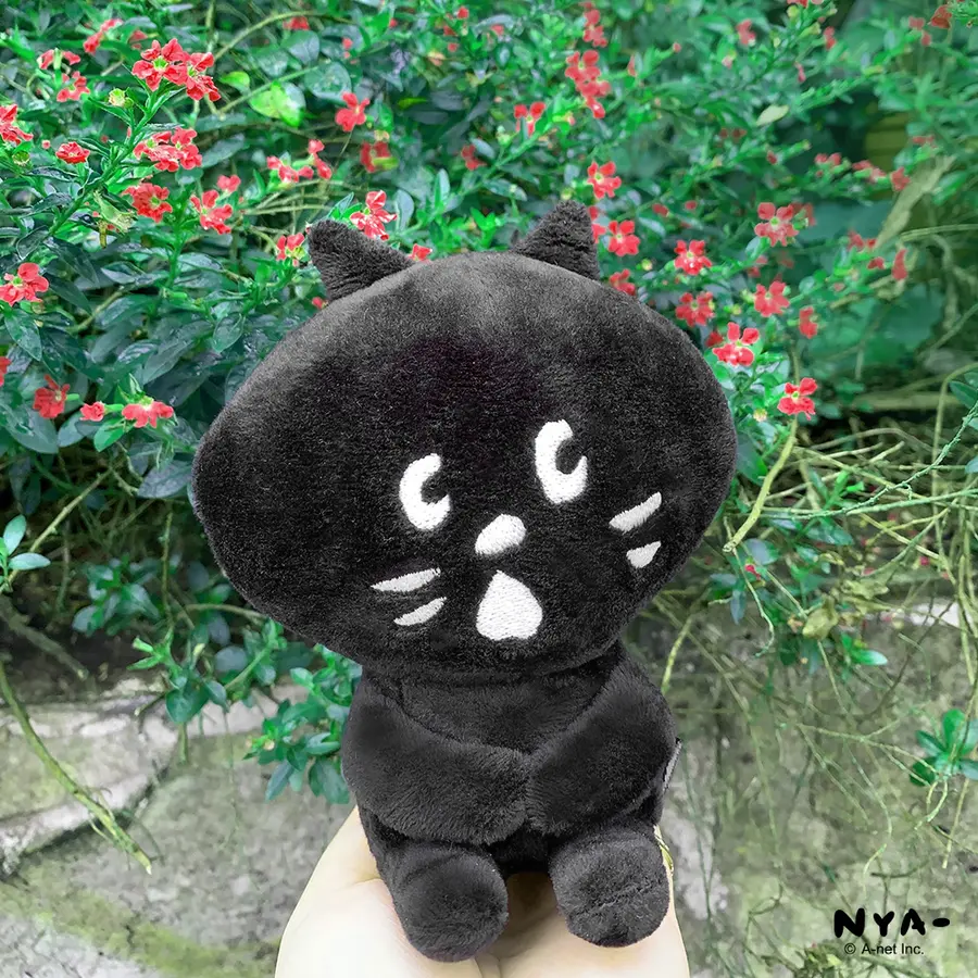 📦訂購 台灣代購 研達YENDAR NYA 坐姿公仔🧸