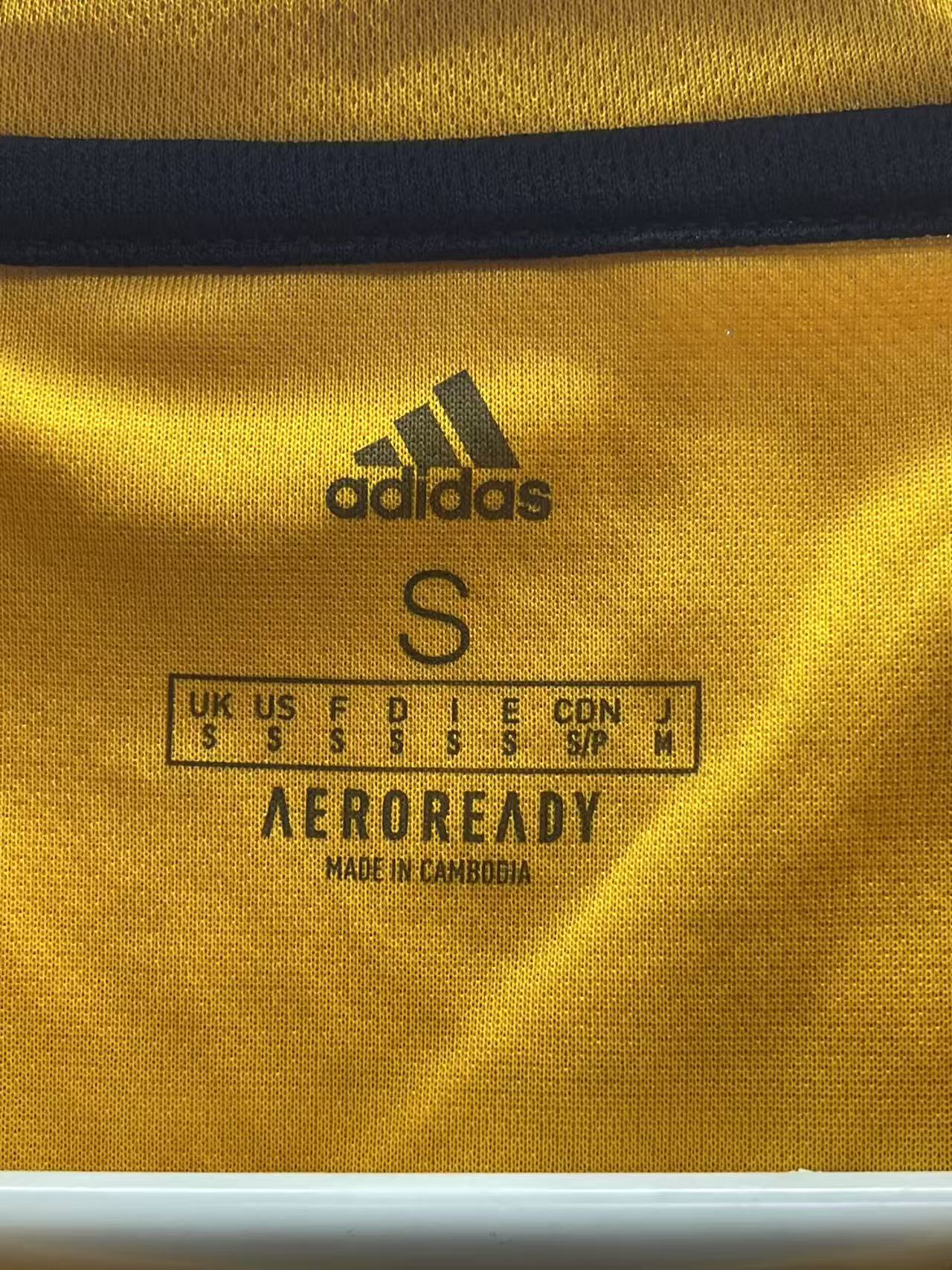 2020-21 Wolverhampton Wanderers Home Shirt "BNWT"