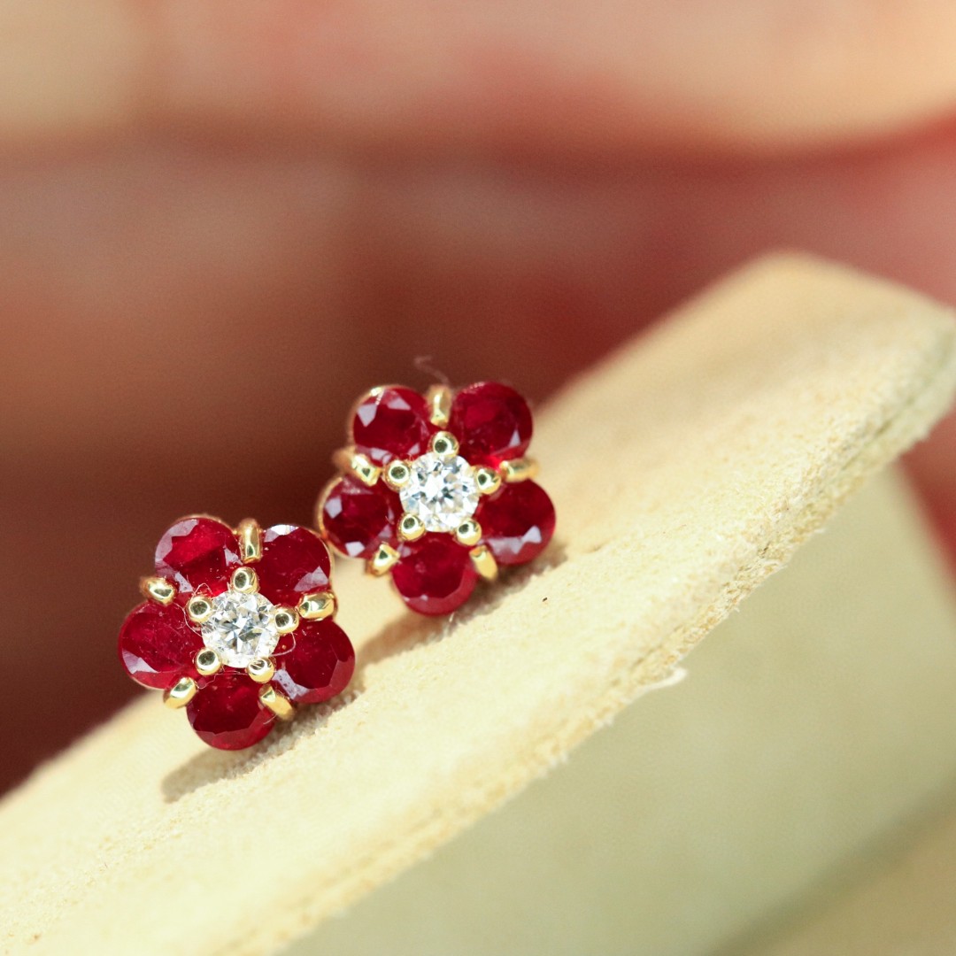 18K Ruby Diamond Earrings 