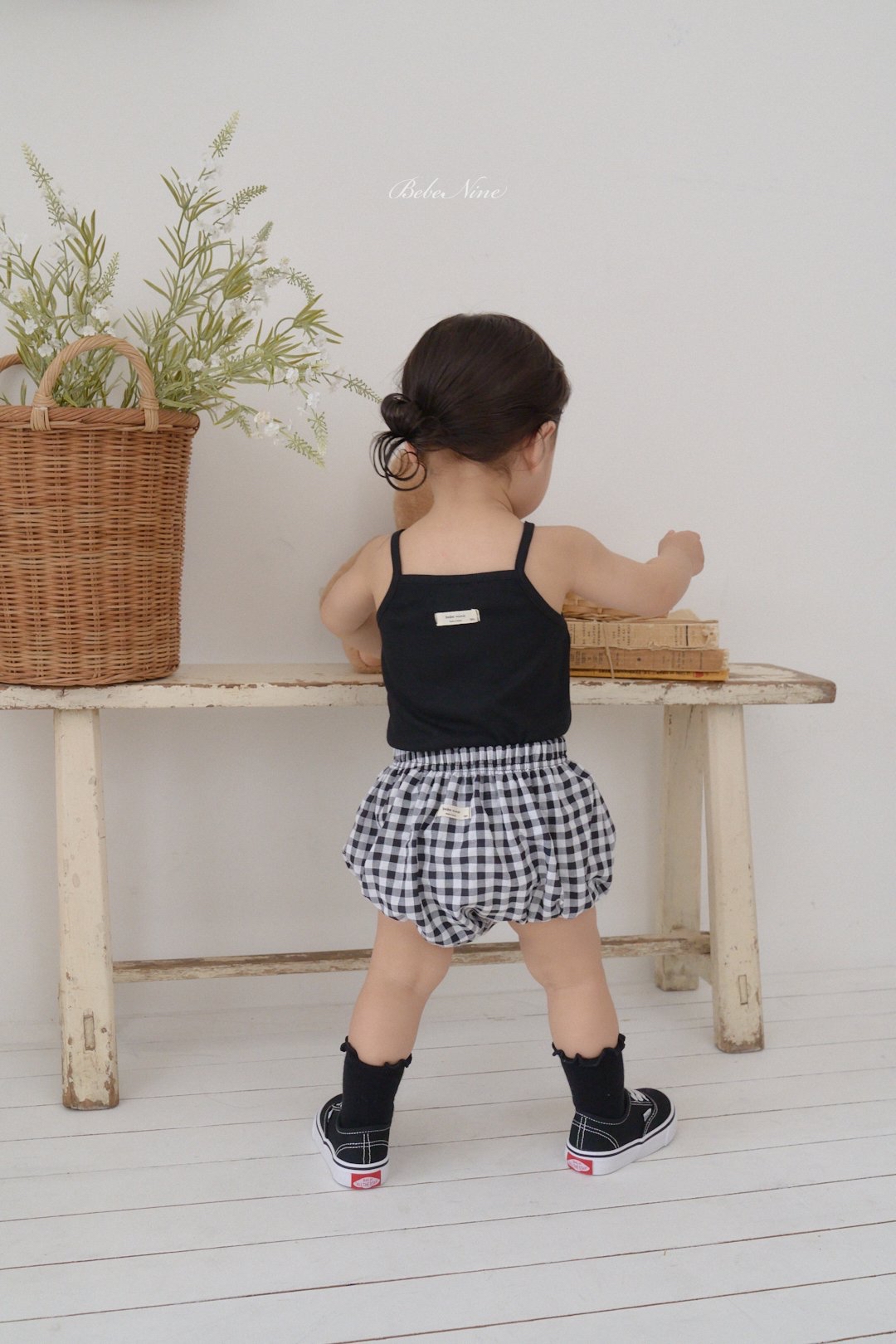 ☀️預訂 韓國直送☀️🇰🇷Bebenine三色標籤吊帶背心格紋上下套裝